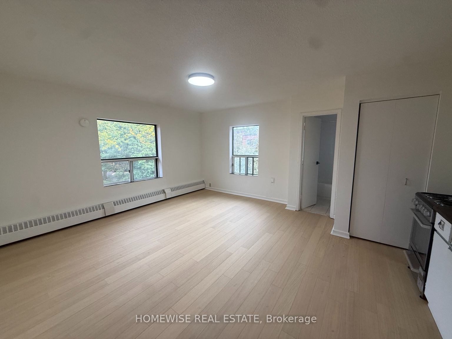 Unit 301 - 5 High Park Boulevard, Toronto 4