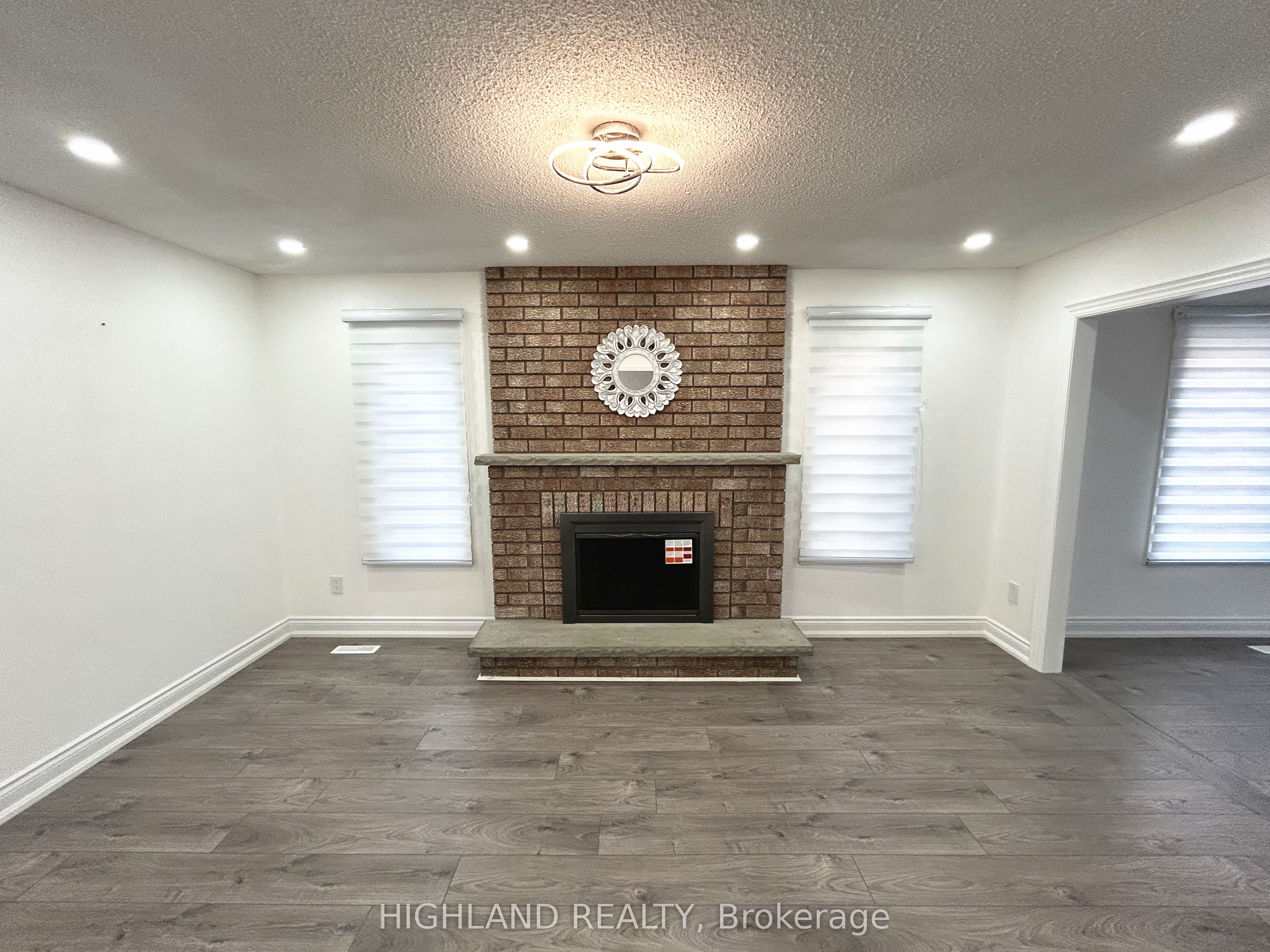 3319 Bertrand Road, Mississauga 4