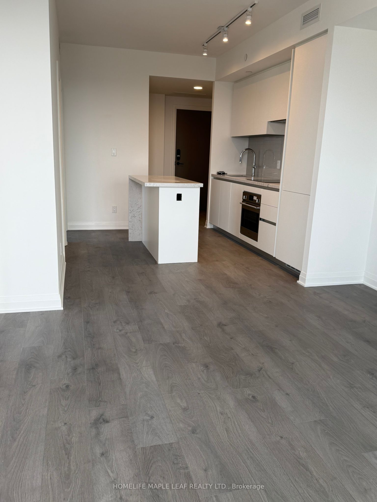 Unit 5210 - 4015 The Exchange, Mississauga 3