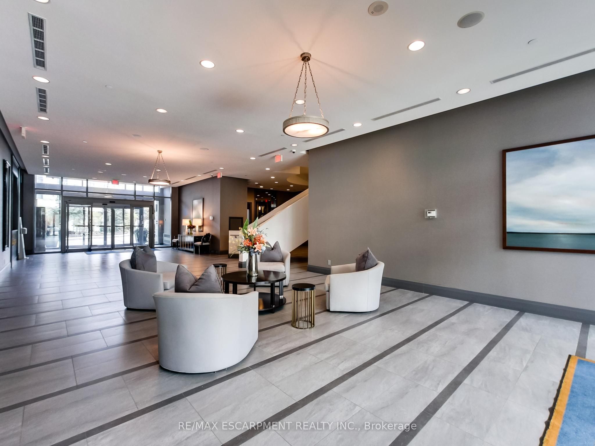 Unit 306 - 11 Bronte Road, Oakville 5