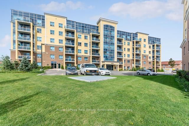 Unit 214 - 1421 Costigan Road, Milton 2