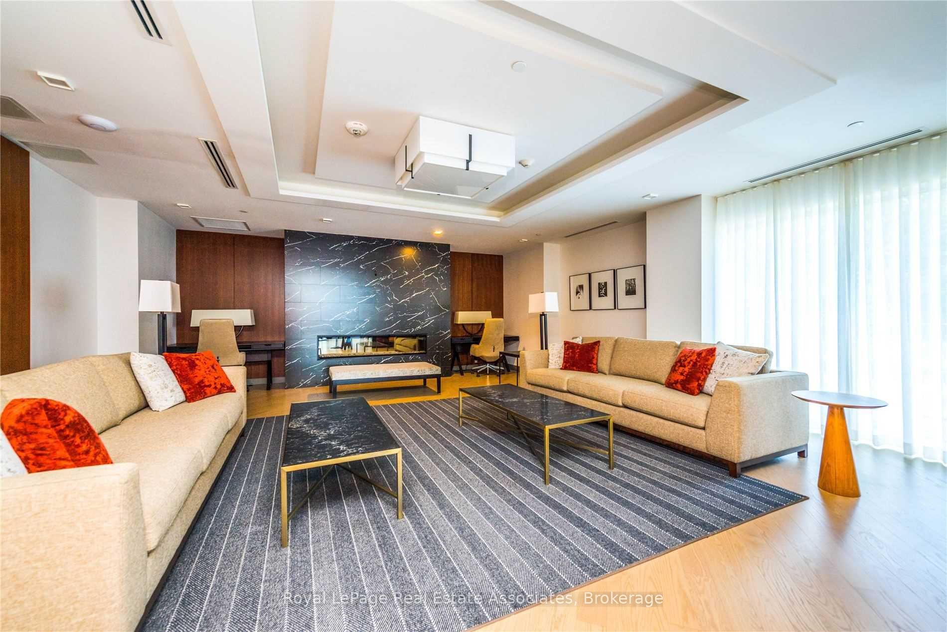 Unit 141 - 1575 Lakeshore Road W, Mississauga 5