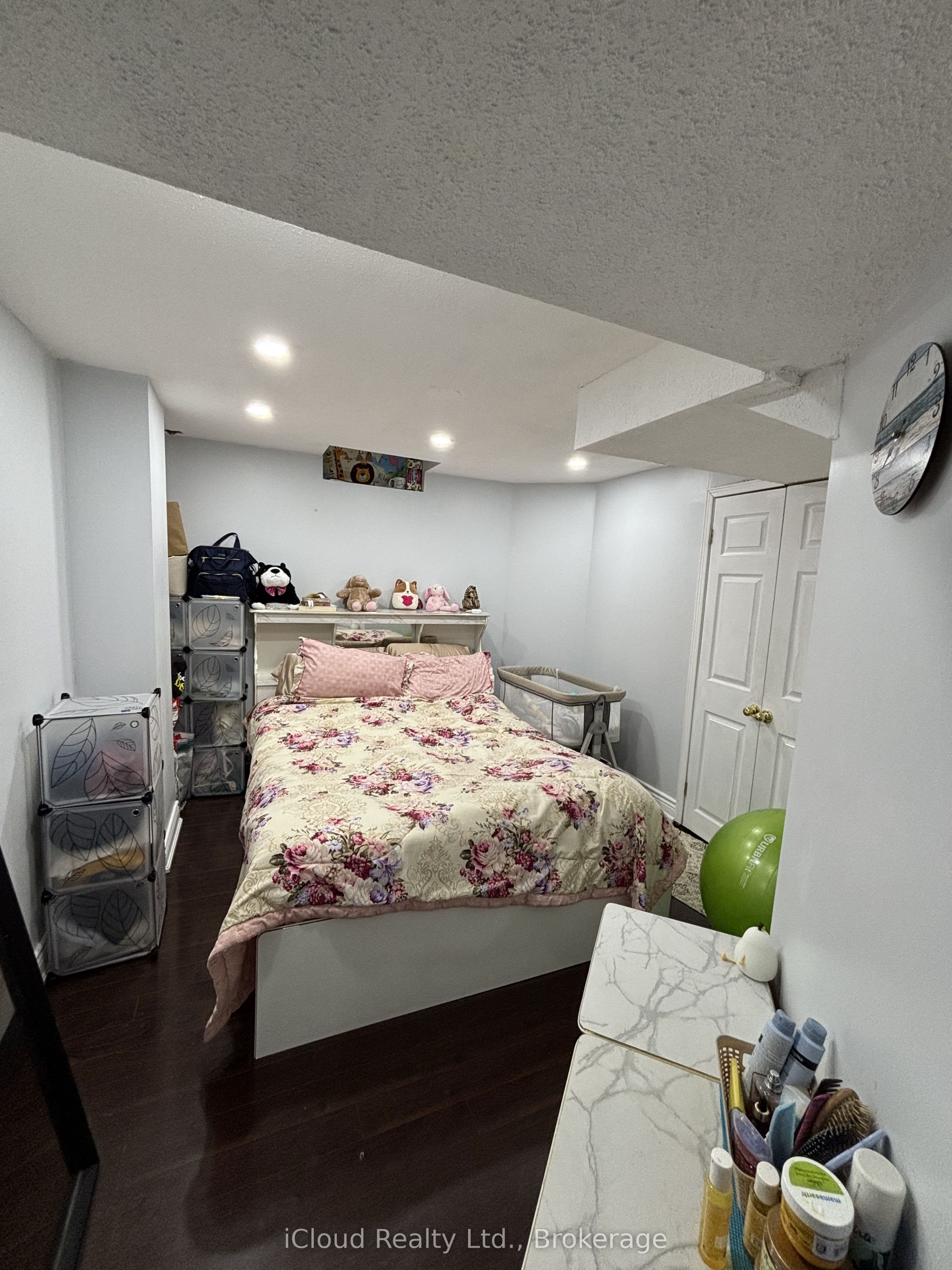 Unit Bsmt - 37 Duggan Drive, Brampton 4