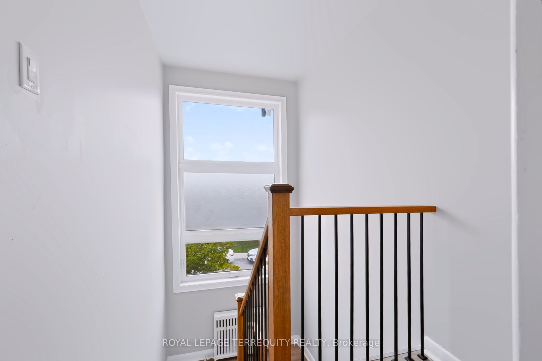 Unit Upper - 32 Dynevor Road, Toronto 3