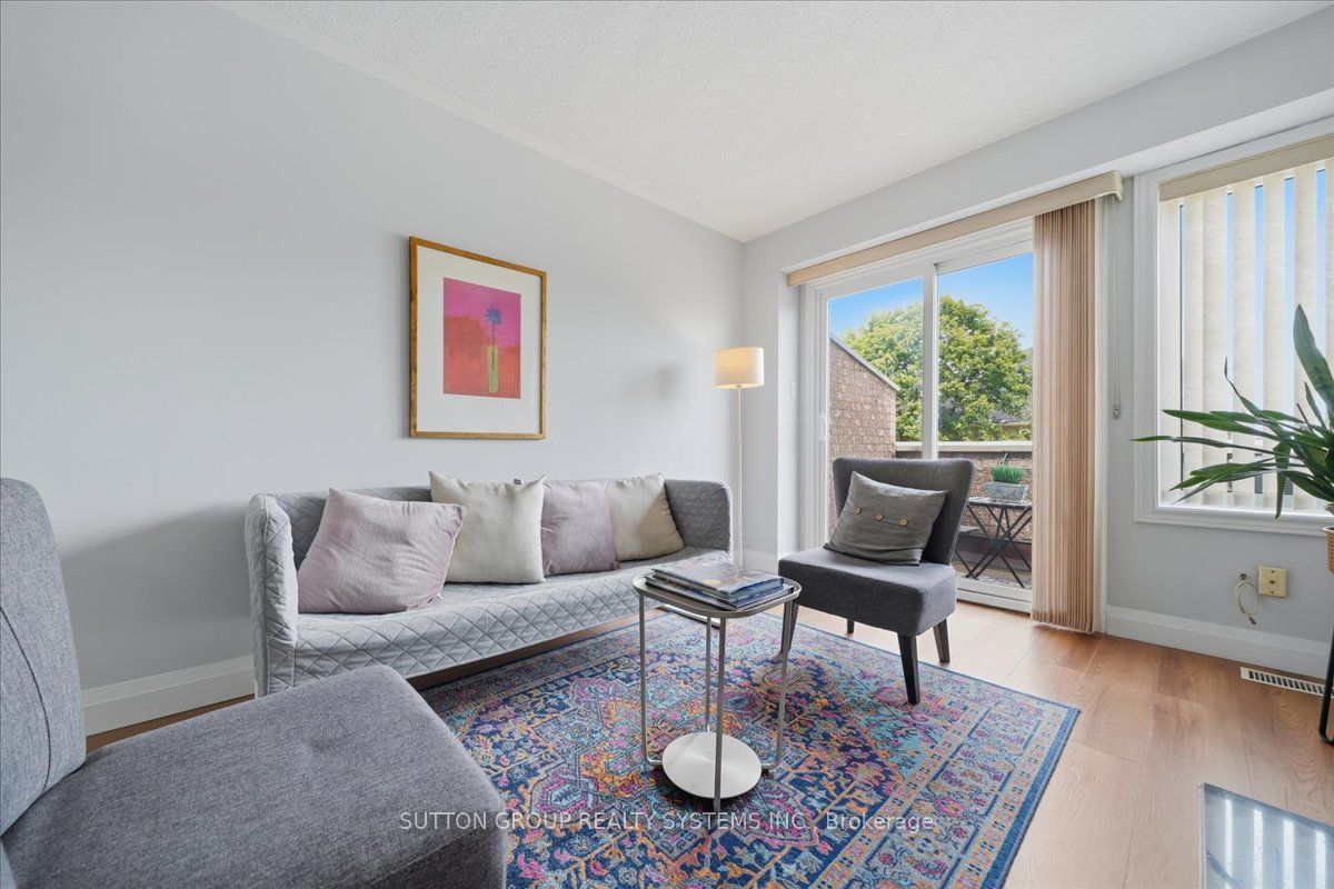 Unit 255 - 60 Barondale Drive, Mississauga 4