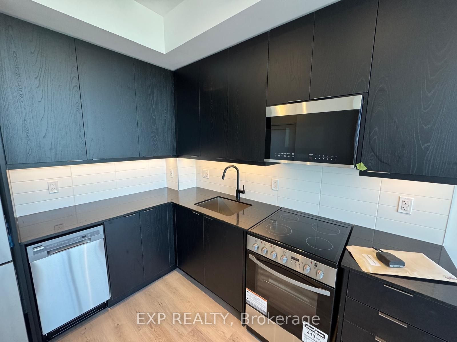 Unit 1510 B - 125 Nippising Road, Milton 3