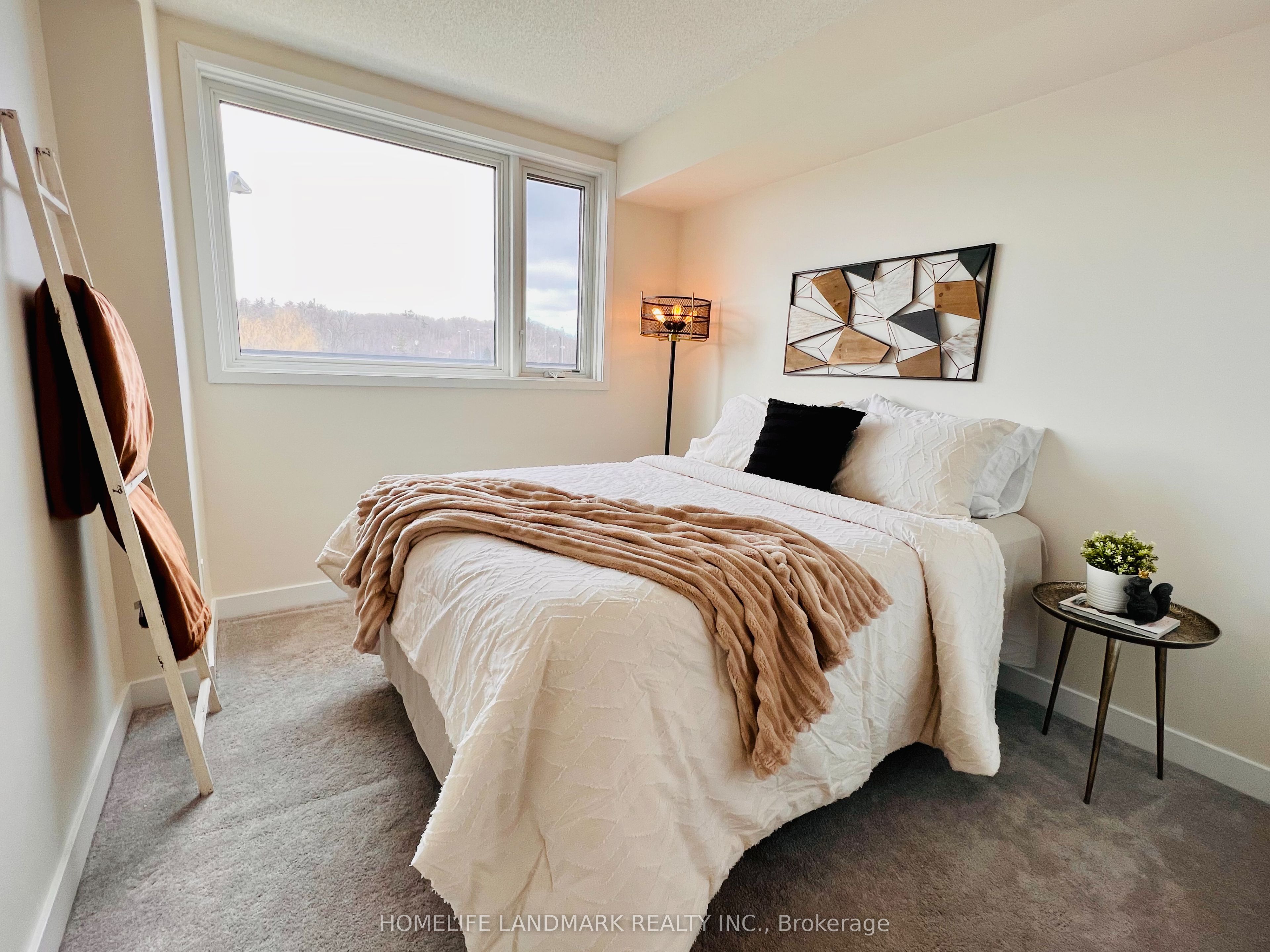 Unit 102 - 1135 Cooke Boulevard, Burlington 3