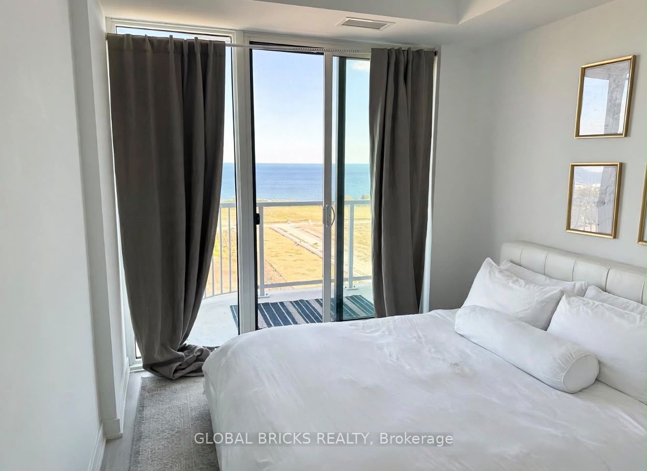 Unit 1310 - 220 Missinnihe Way, Mississauga 4
