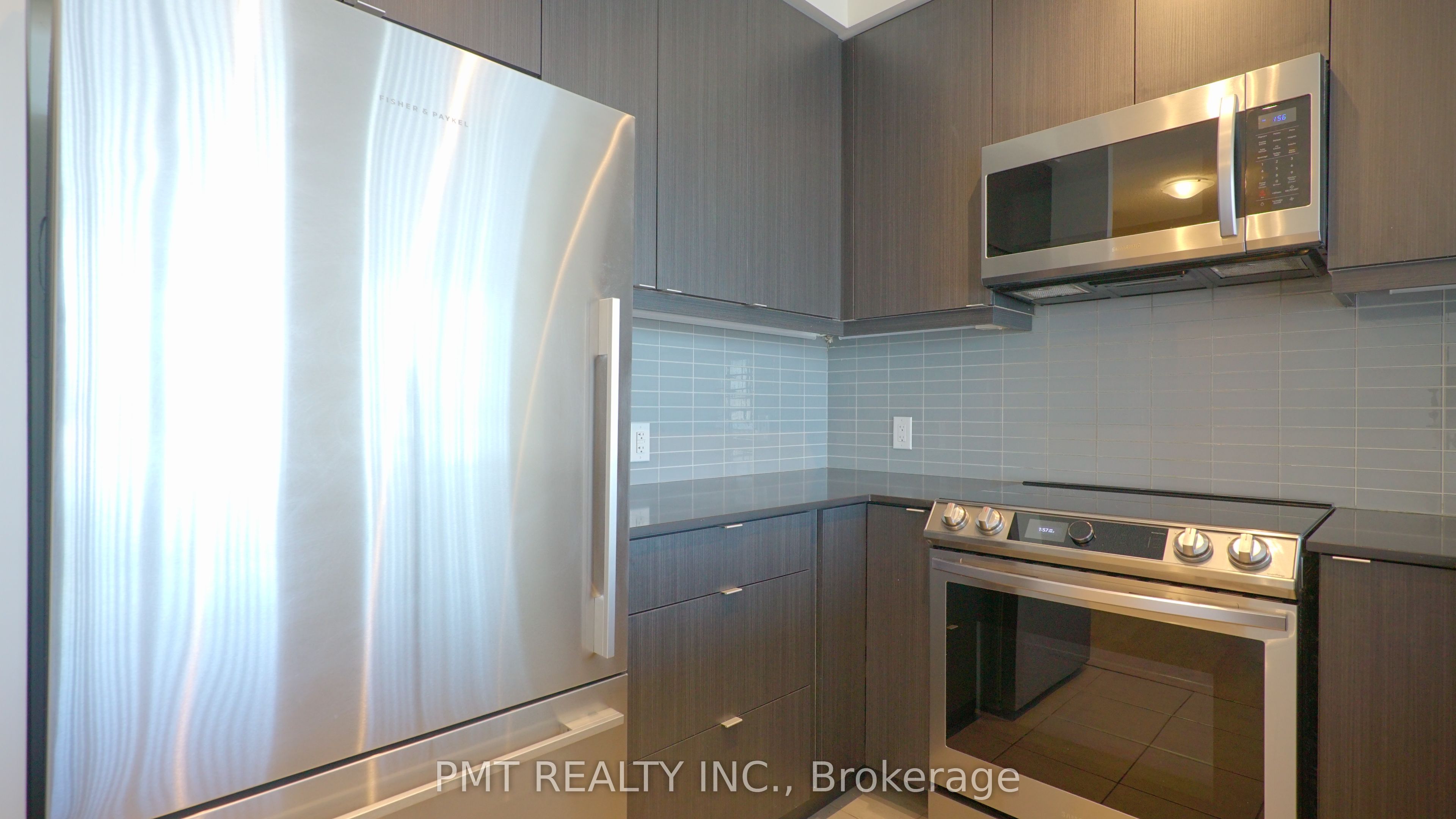 Unit 1402 - 50 Thomas Riley Road, Etobicoke 3