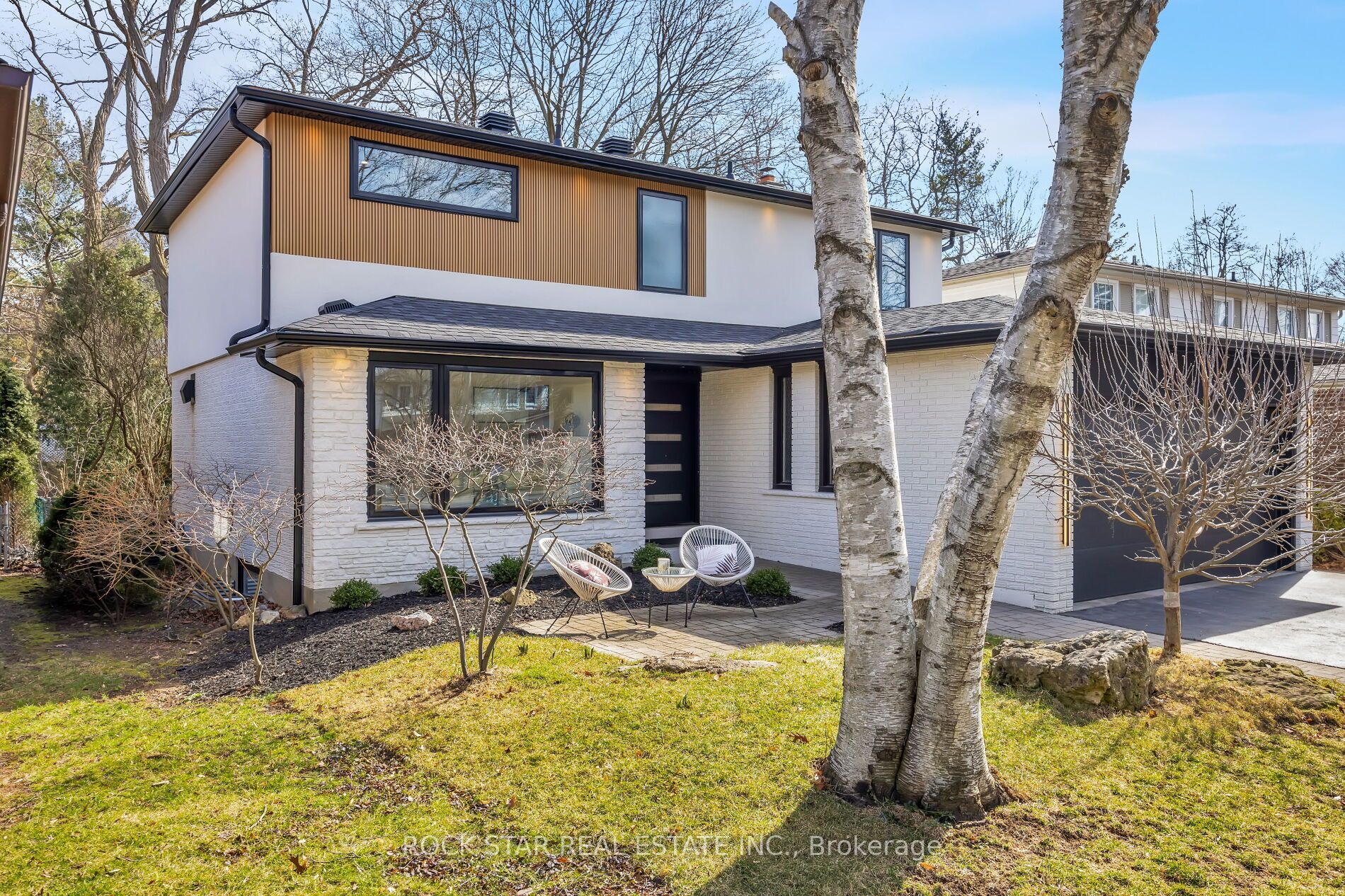 1722 Wedmore Way, Mississauga, Ontario L5J2J9 Sold History HouseSigma