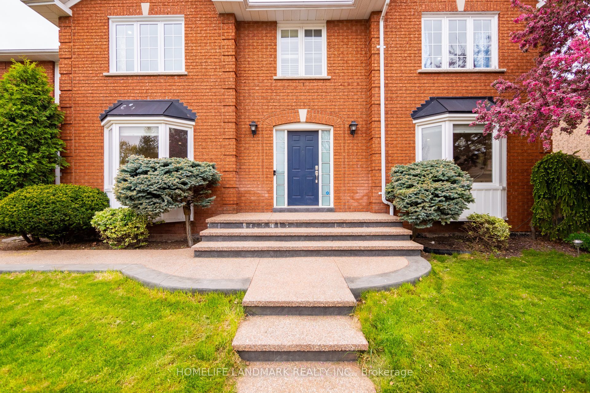 1125 Glen Valley Rd, Oakville, Ontario L6M3K8 Sold History HouseSigma