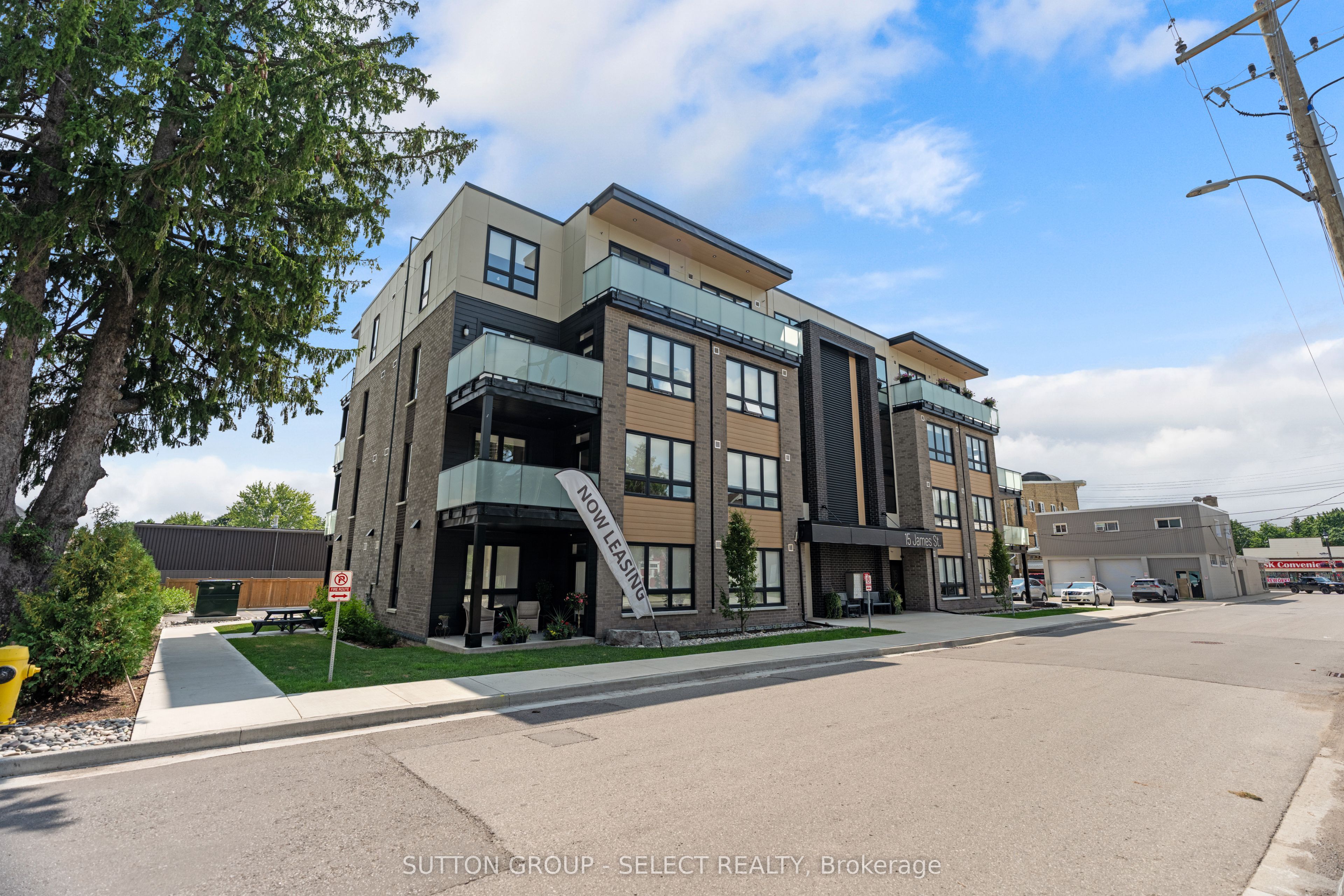 Unit 305 - 15 James Street, South Huron 2