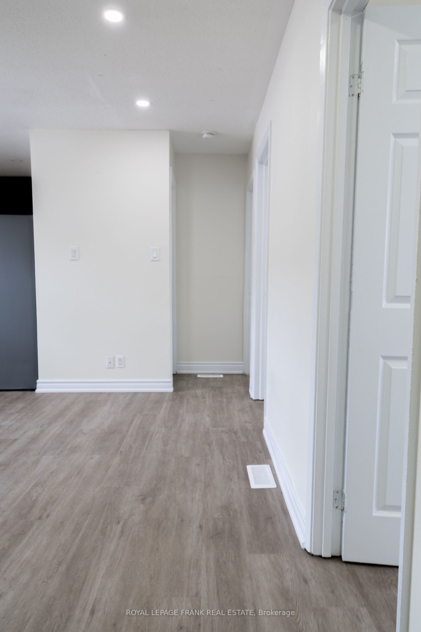 Unit 1 - 88 Mary Street W, Kawartha Lakes 4