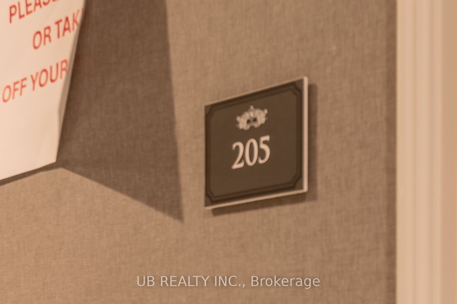 Unit 205 - 1451 WELLINGTON Street W, Ottawa 2