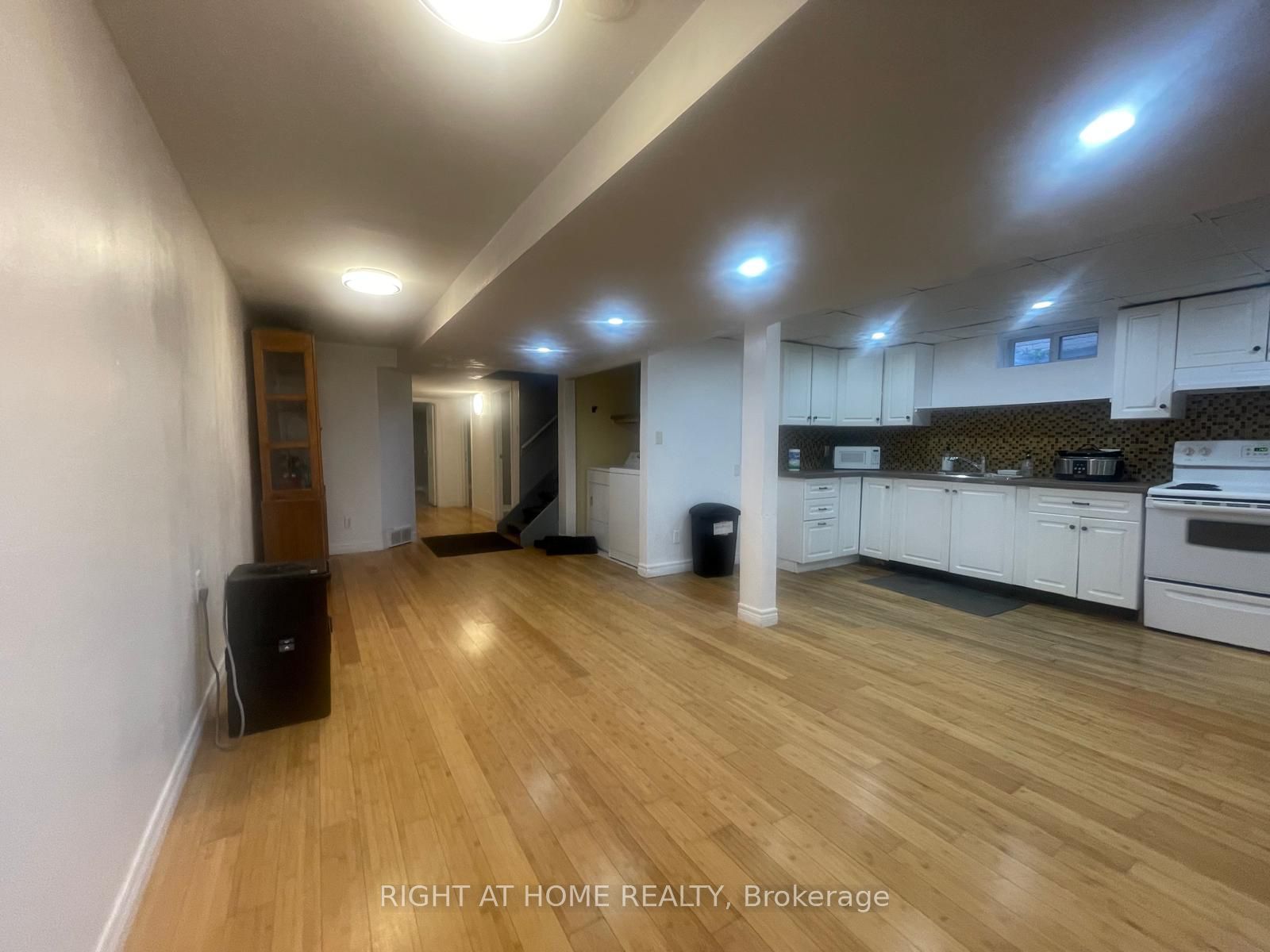 Unit Basmt - 135 Northgate Drive, Welland 5