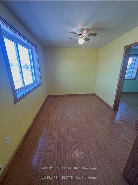 Unit 6 - 12 St David Street N, French River 3