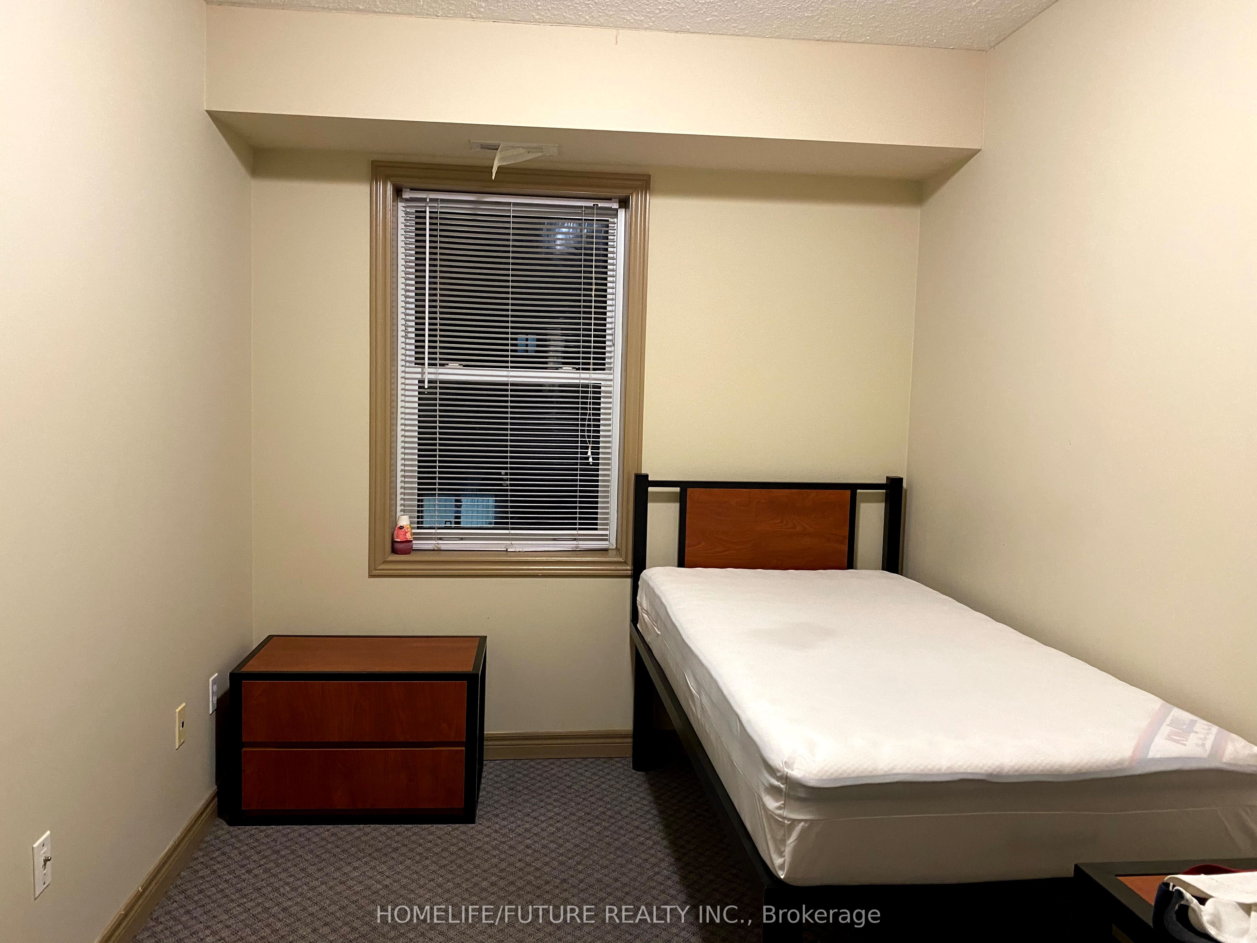 Unit 402 - 271 Lester Street, Waterloo 4
