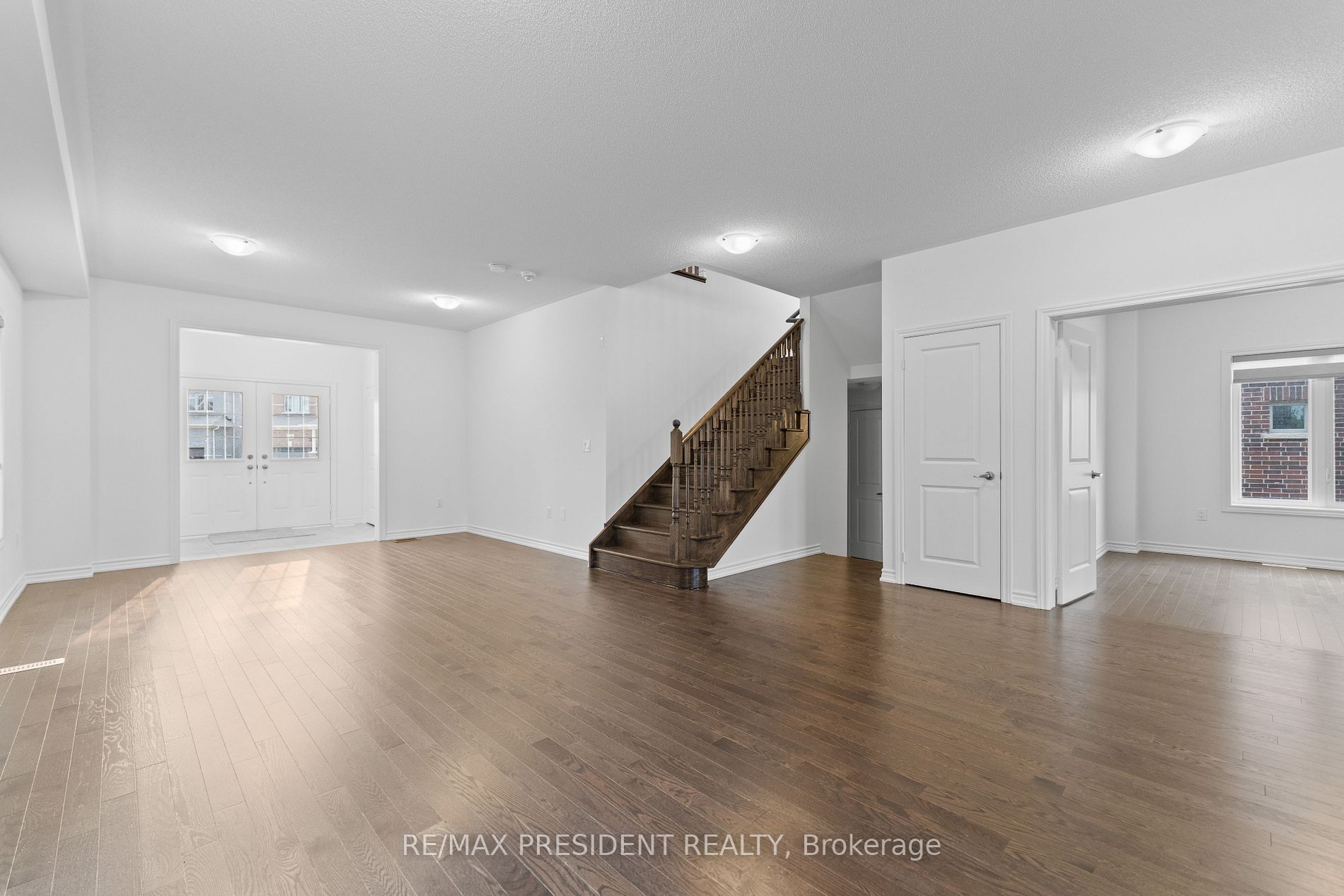 335 Russell Street, Southgate 3