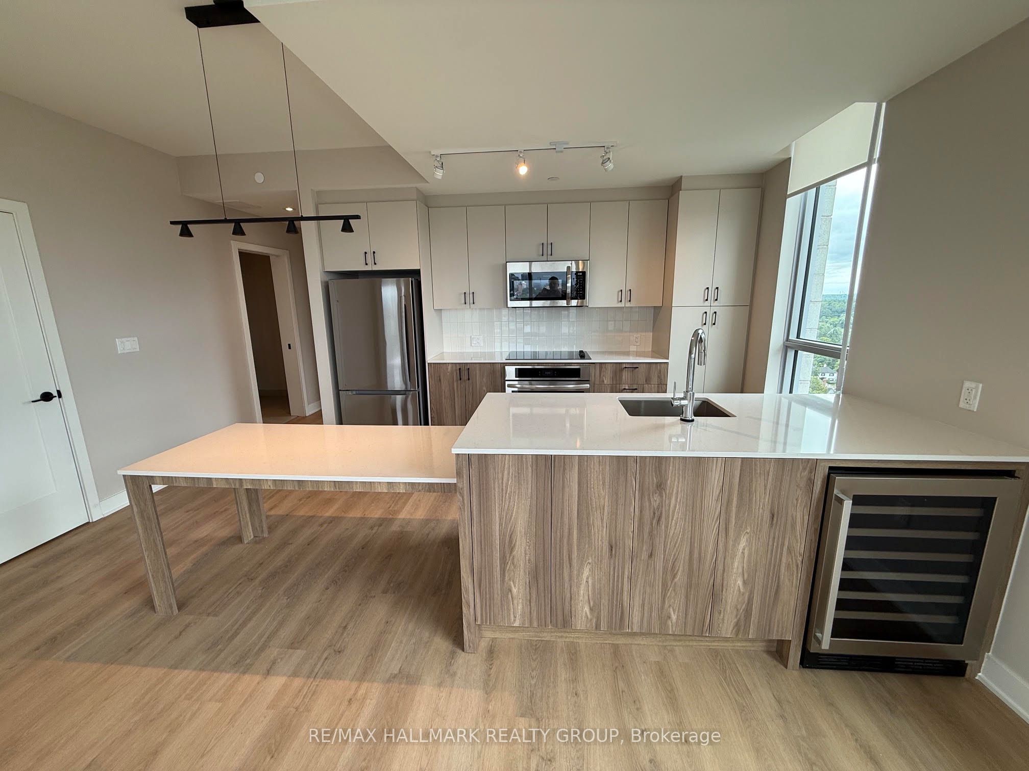 Unit 1207 - 275 Carling Avenue, Ottawa 3
