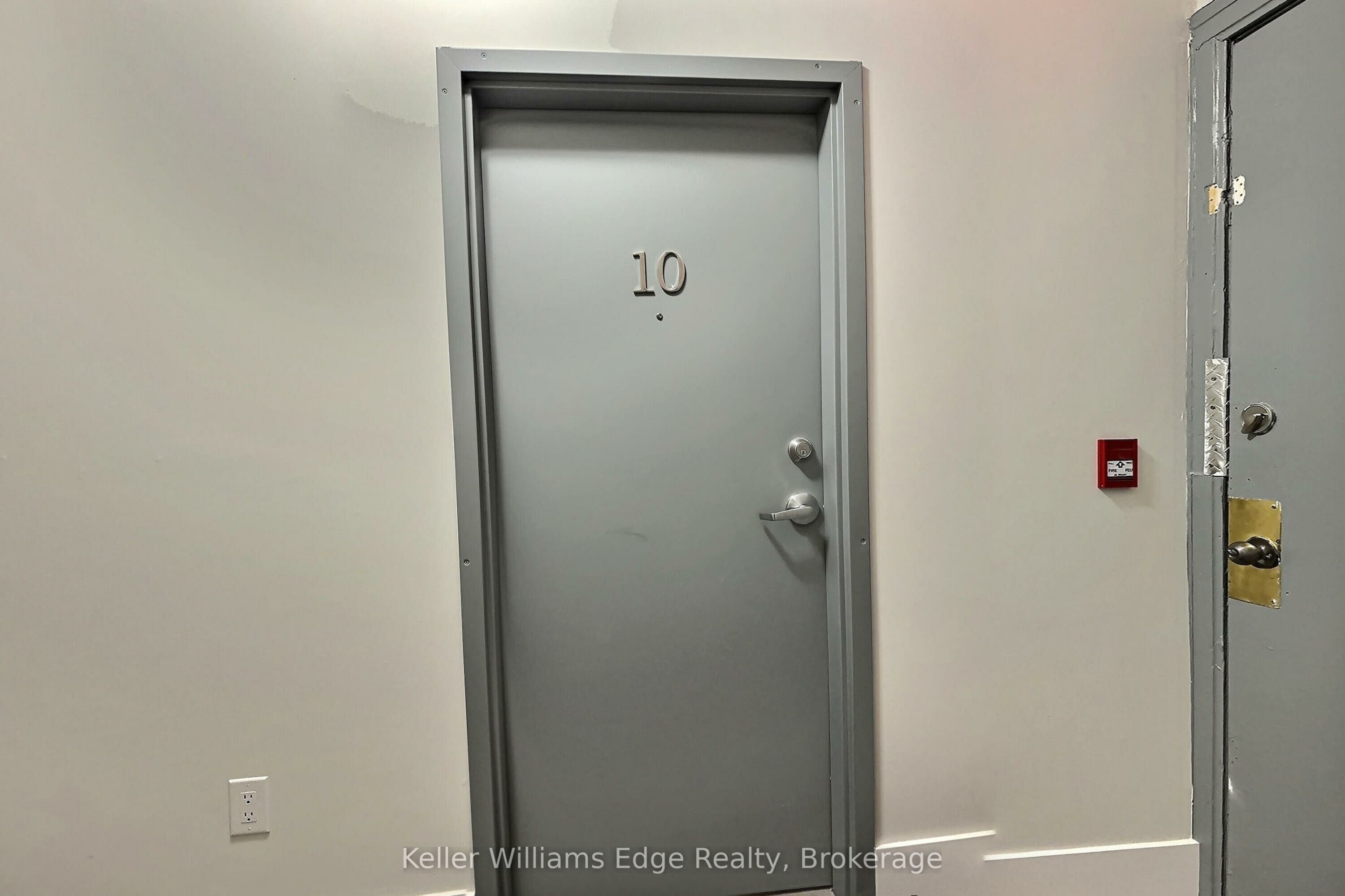 Unit 10 - 8 Tisdale Street S, Hamilton 4