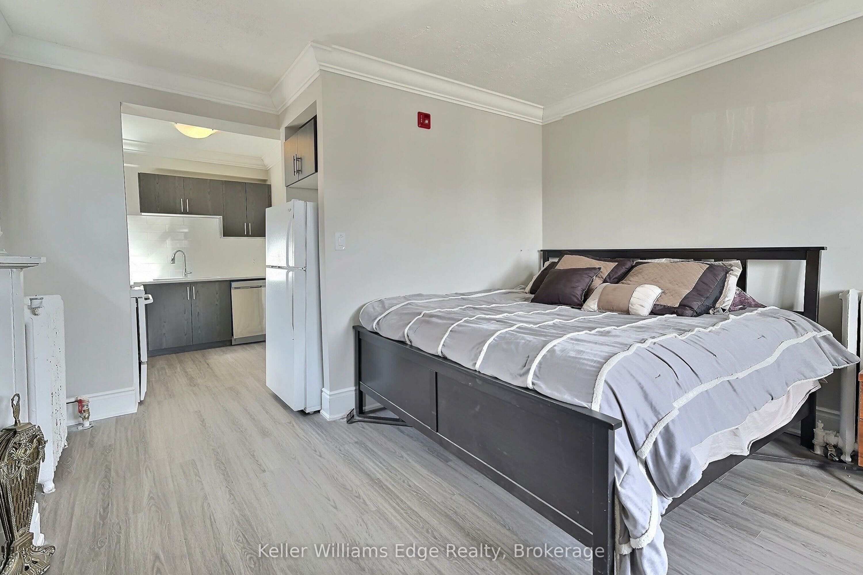 Unit 5 - 8 Tisdale Street S, Hamilton 3