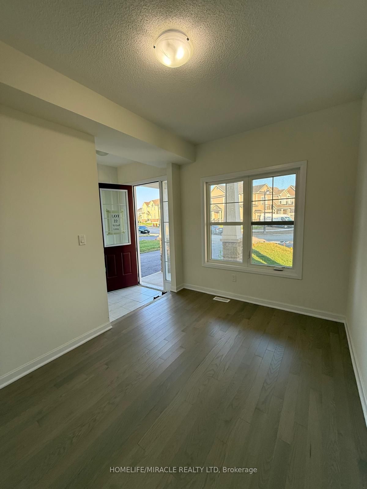 76 Golf Links Drive, Loyalist 4