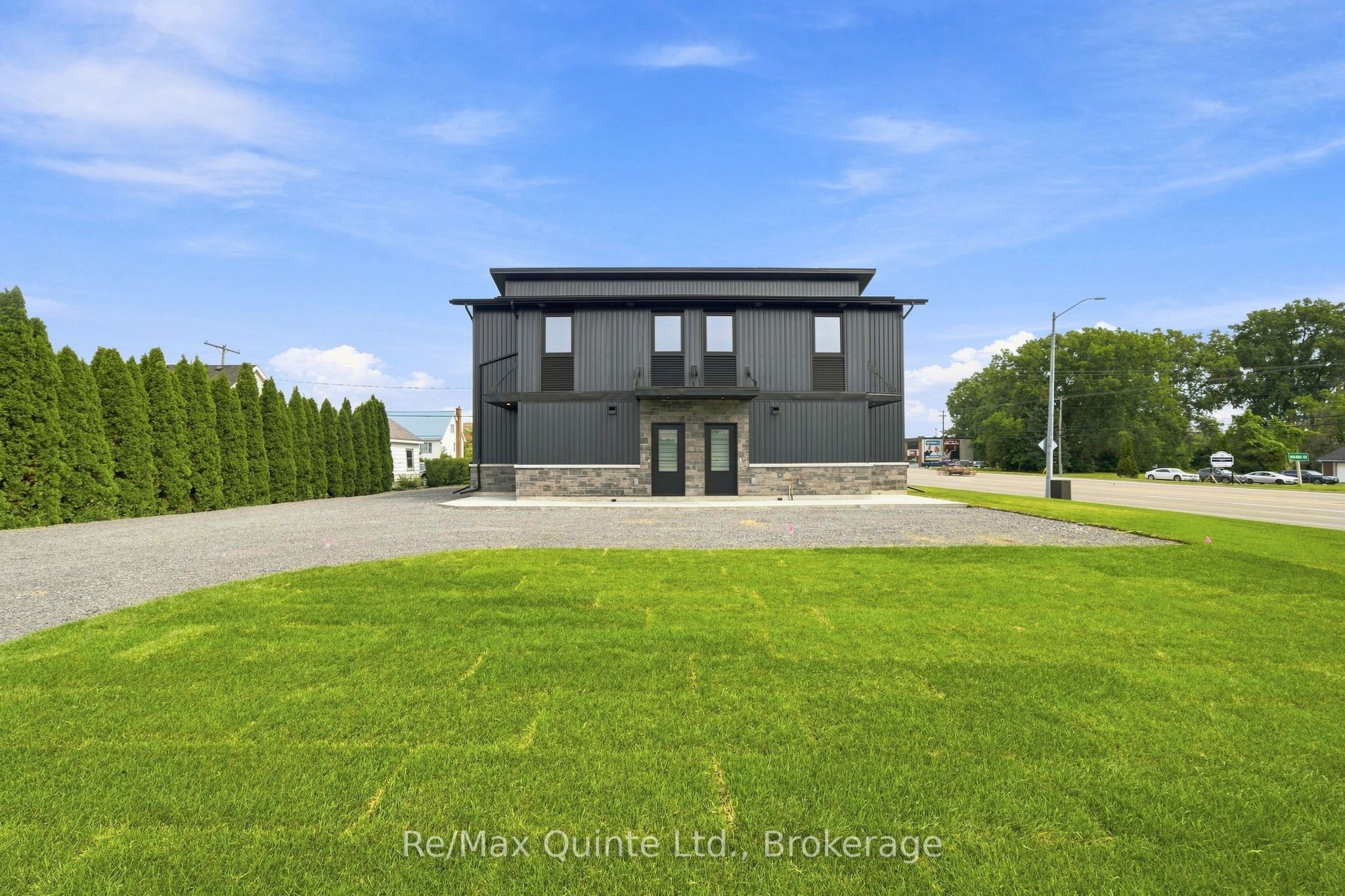 Unit D - 5 Sienna Avenue, Belleville 4