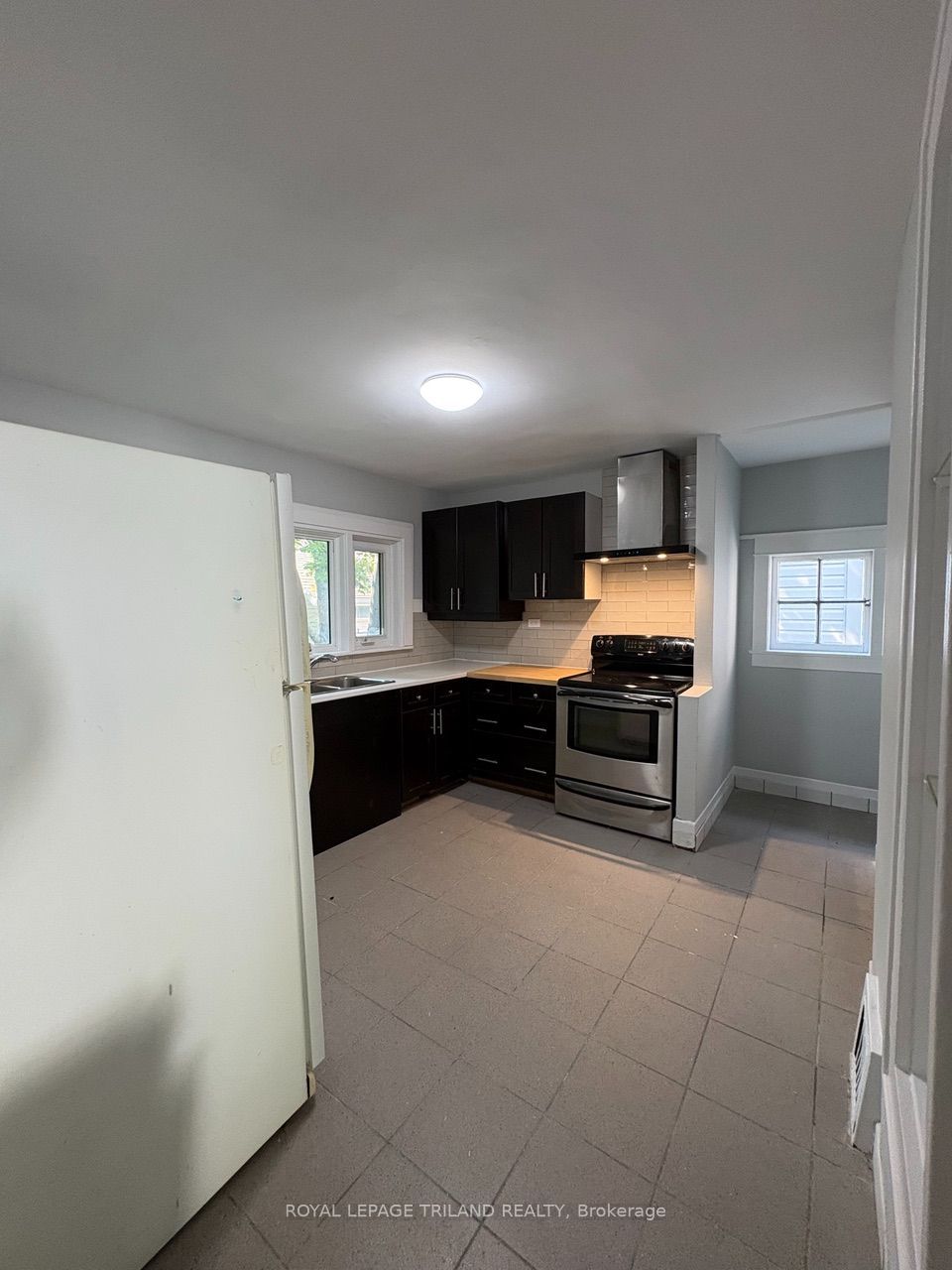 193 Huron Street, London 5