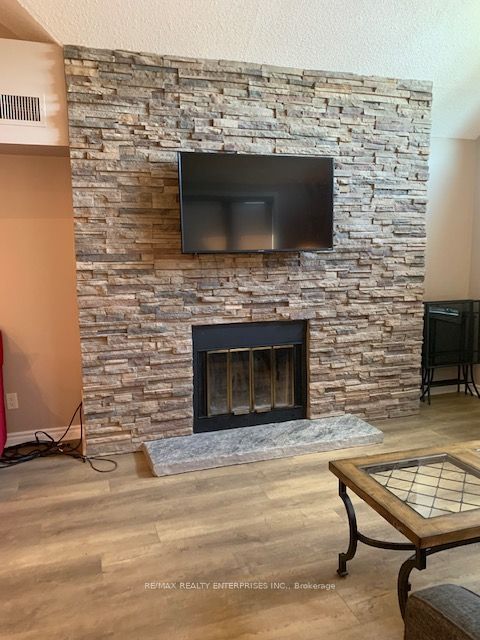 Unit 4 - 4421 Bayside Grandview Drive, Huntsville 4