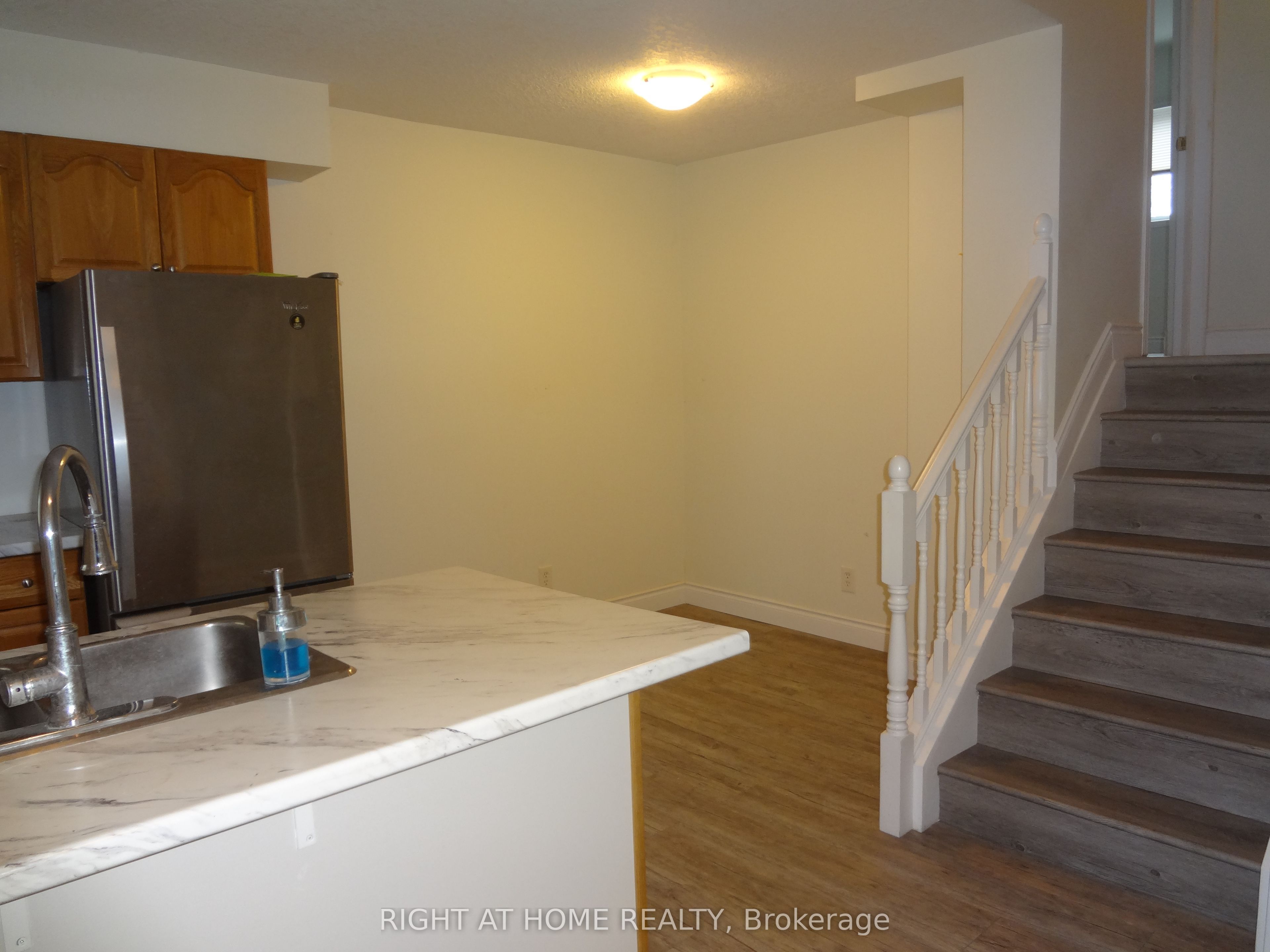 Unit 49 - 211 Veronica Drive, Kitchener 5