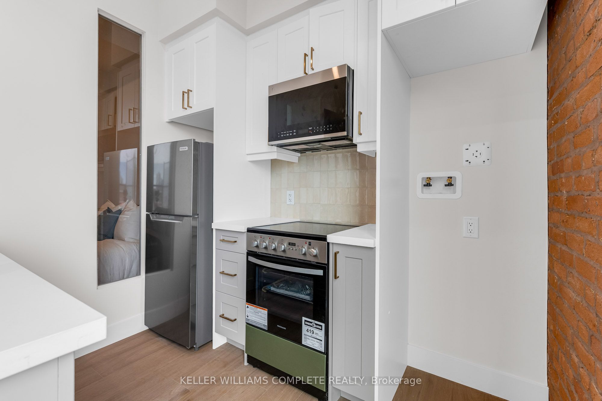 Unit 211 - 56 York Boulevard, Hamilton 5