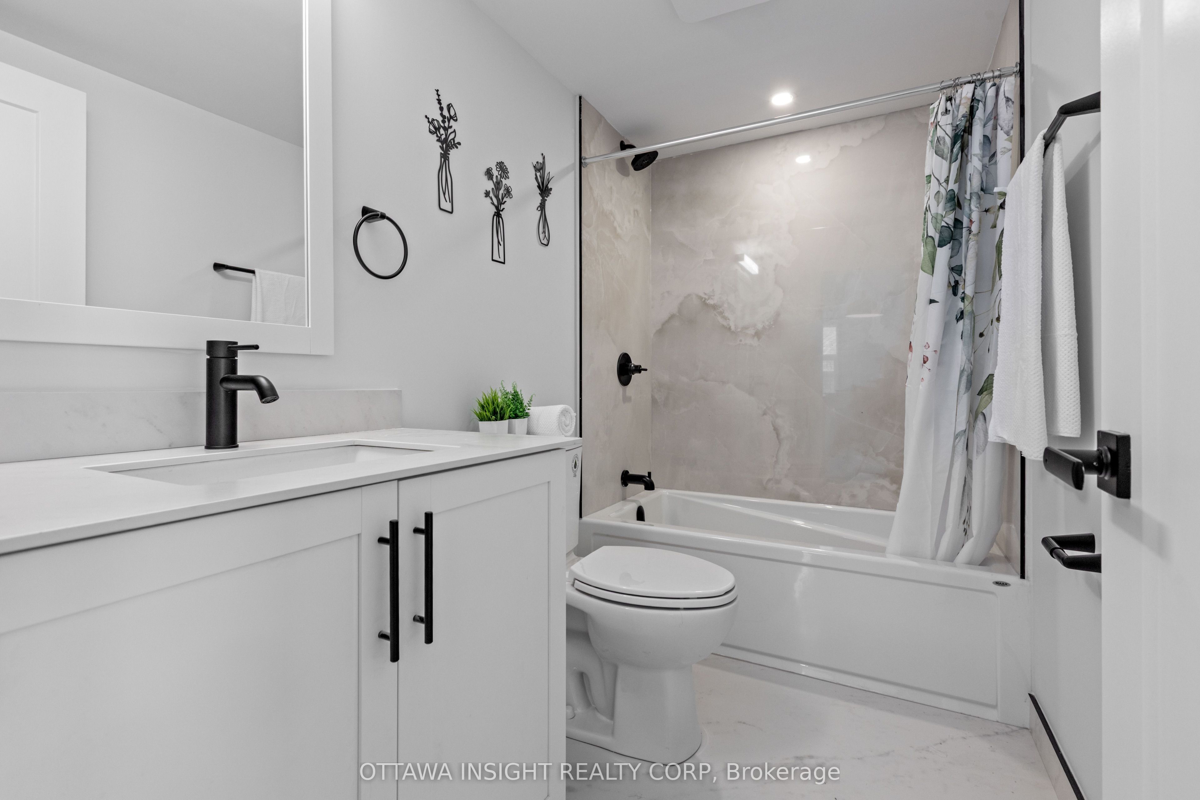 Unit 1 - 2405 Carlsen Avenue, Ottawa 5