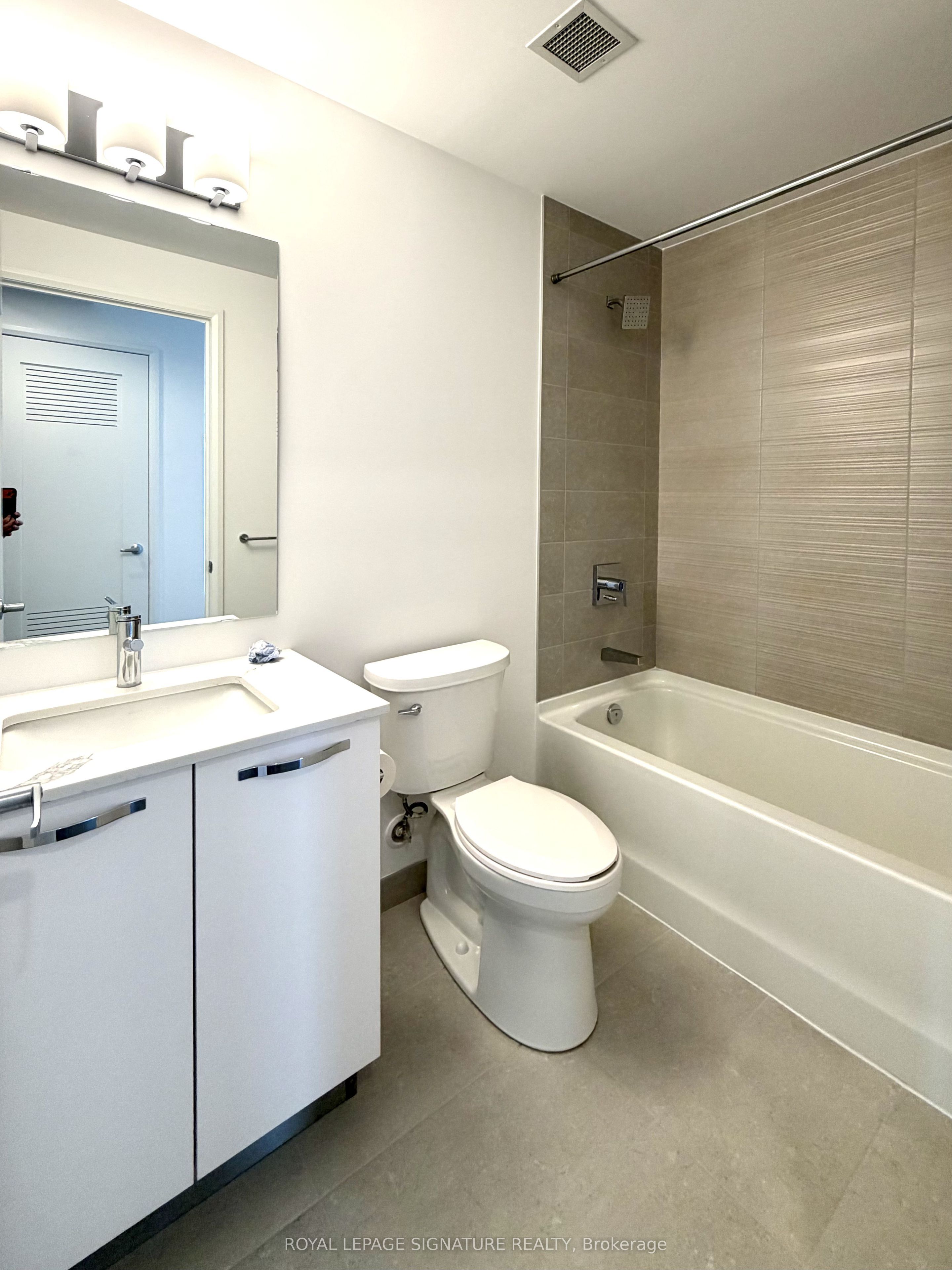 Unit 1414 - 75 James Street, Hamilton 3