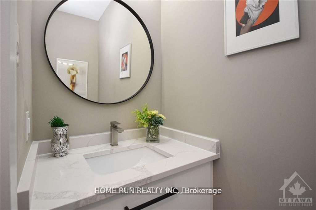 Unit A - 314 Cyr Avenue, Ottawa 3