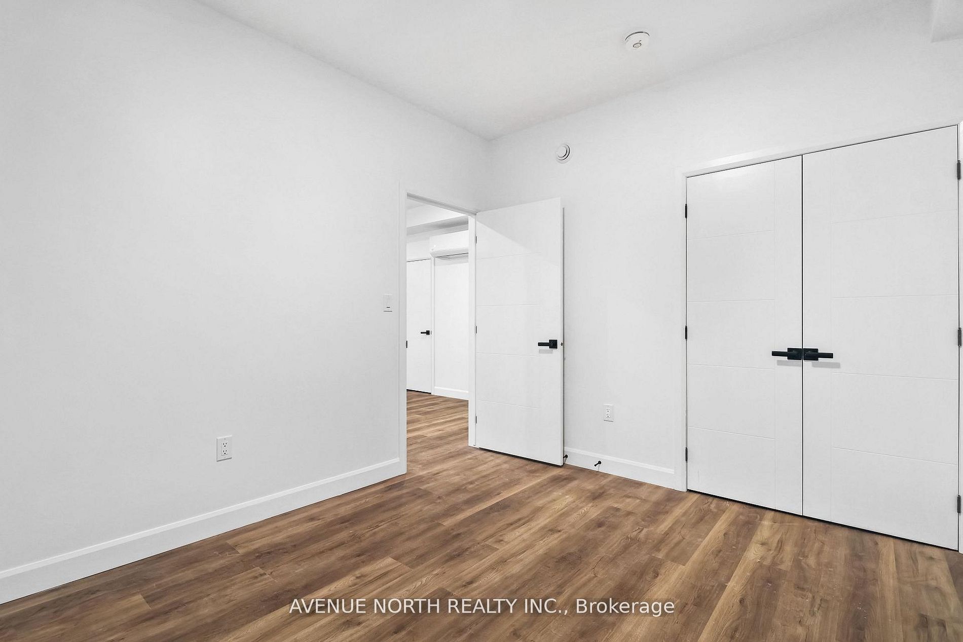 Unit 1 - 96 Jolliet Avenue, Ottawa 5