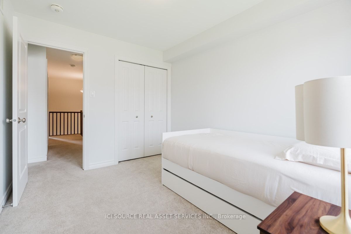 674 Capricorn Circle, Orleans-Gloucester 2
