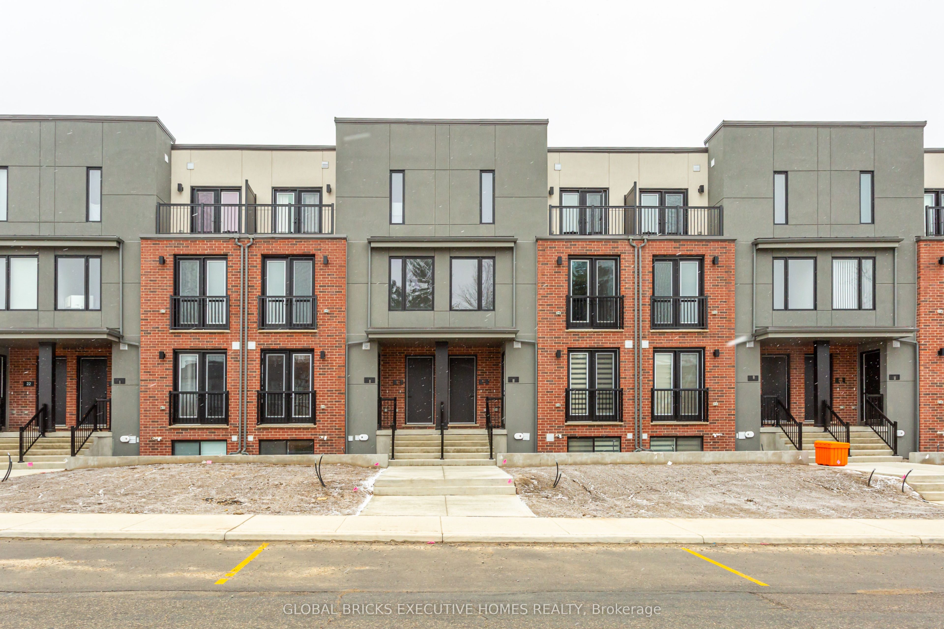 Unit 15 - 99 Roger Street, Waterloo 1