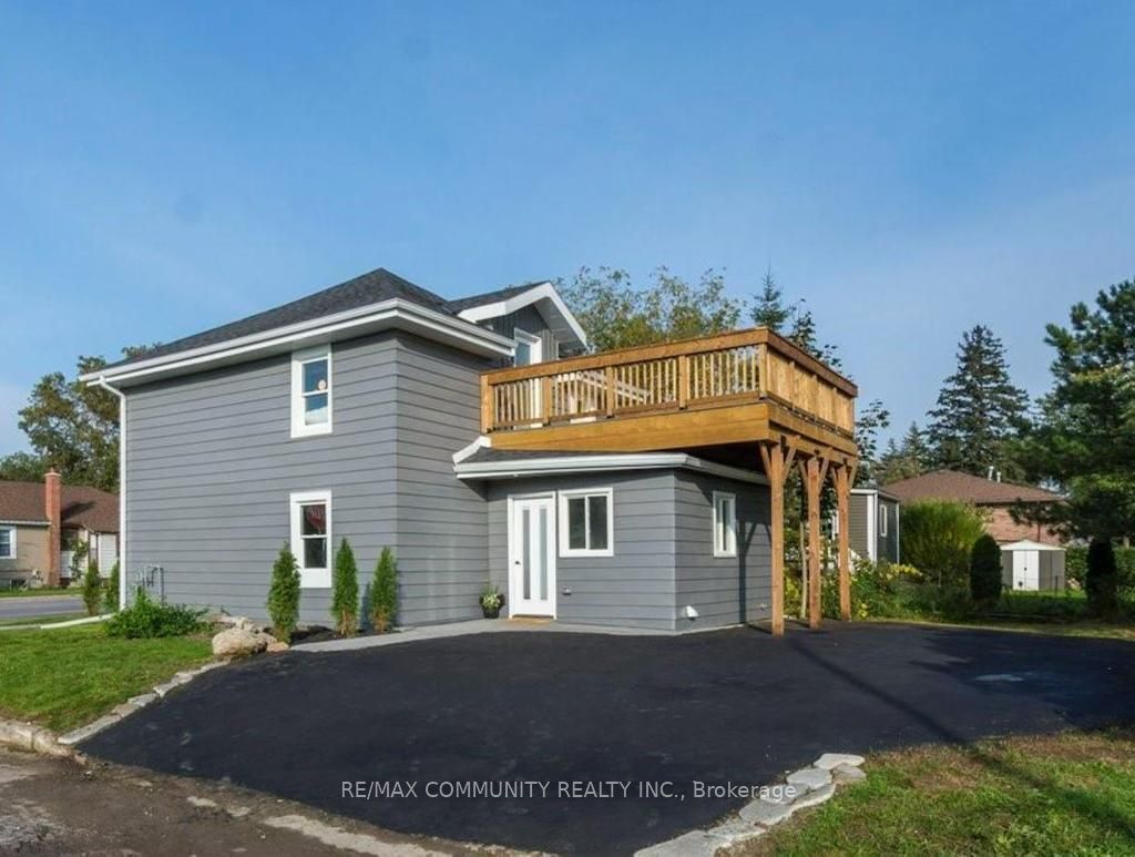 59 Water Street, Quinte West 2