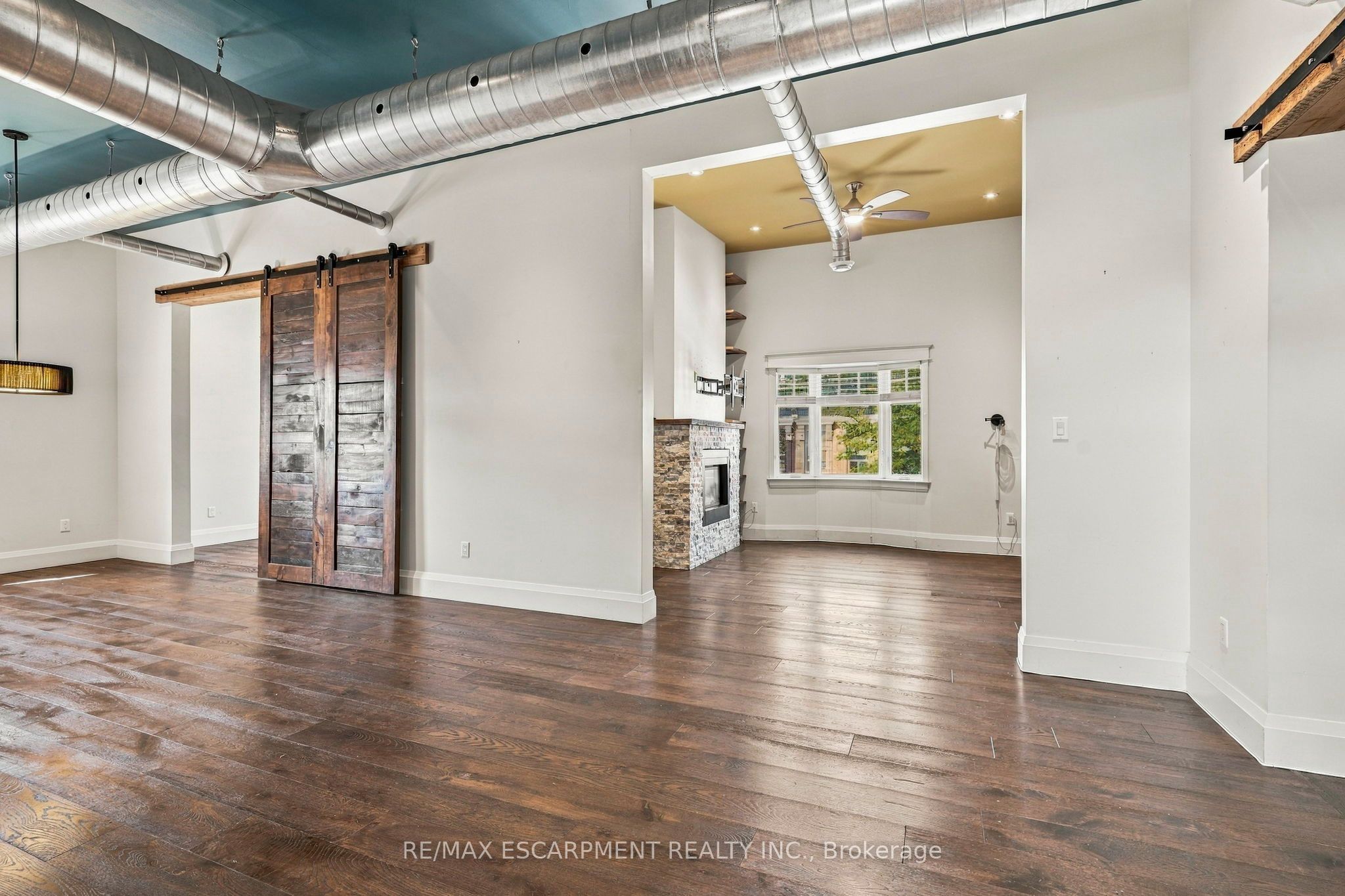 Unit 4 - 172 1/2 James Street N, Hamilton 3