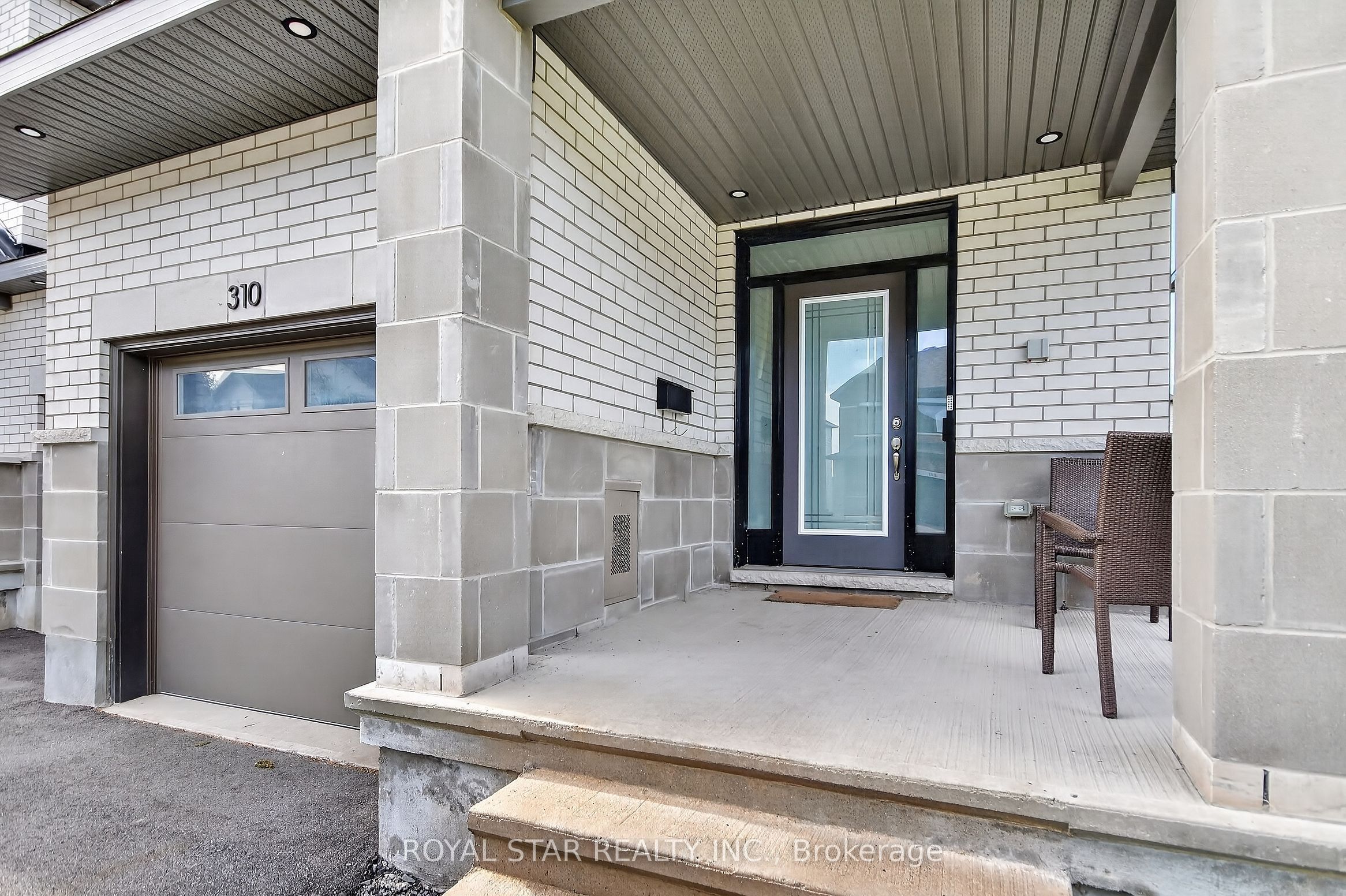 310 Makobe Lane, Orleans-Gloucester 5