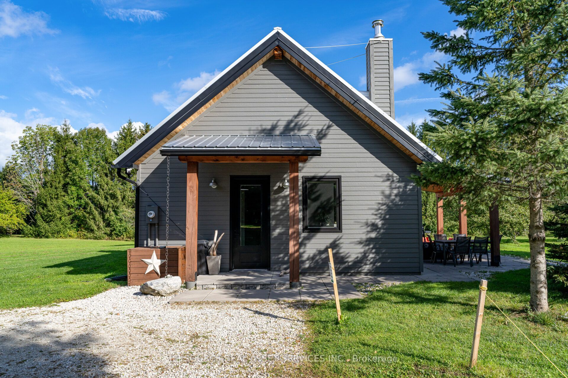 195 Centre Street S, Meaford 3