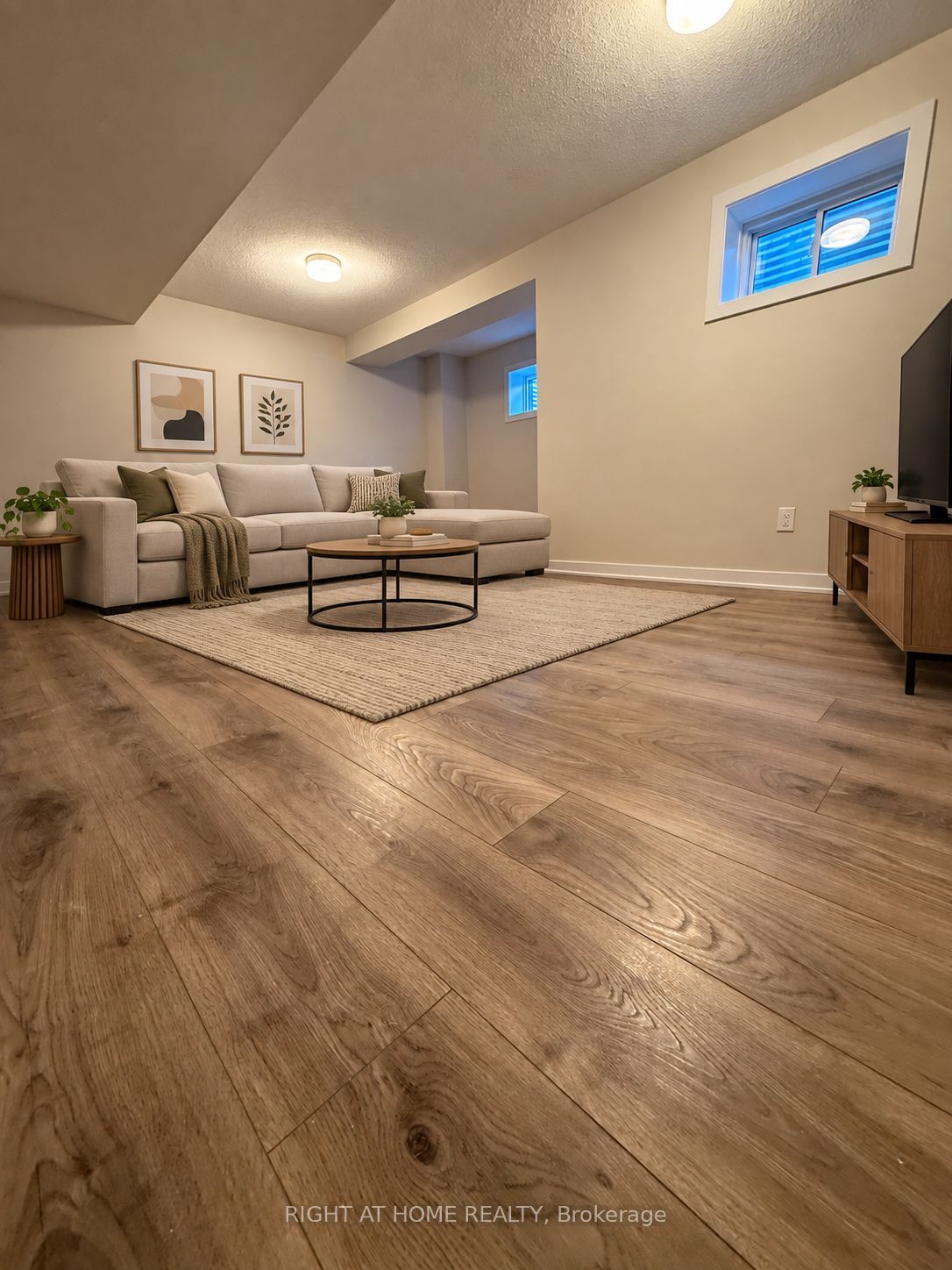 23 Sintaluta Walk, Stittsville-Goulbourn 5