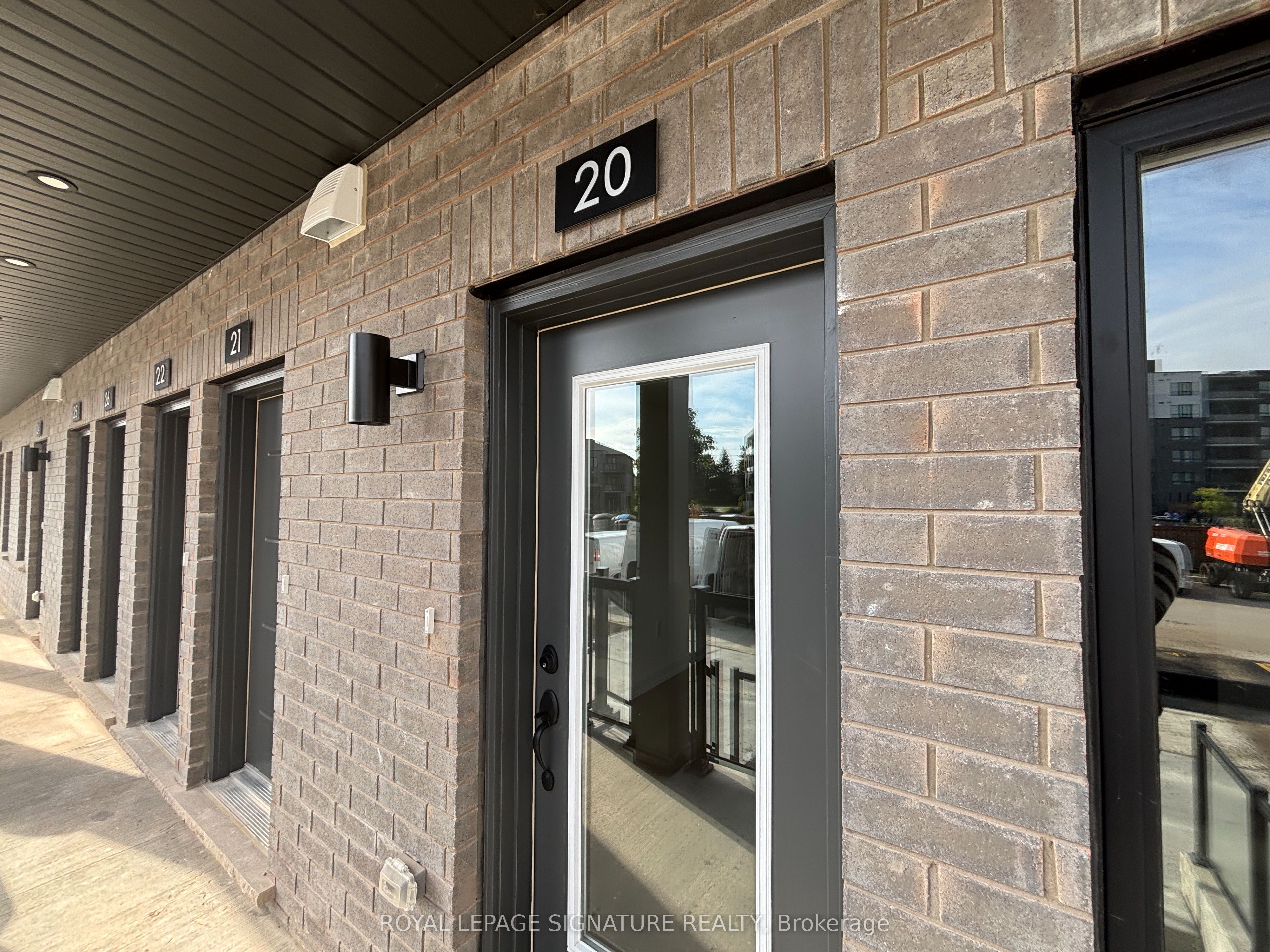 Unit 20 - 42 Lowes Road W, Guelph 1