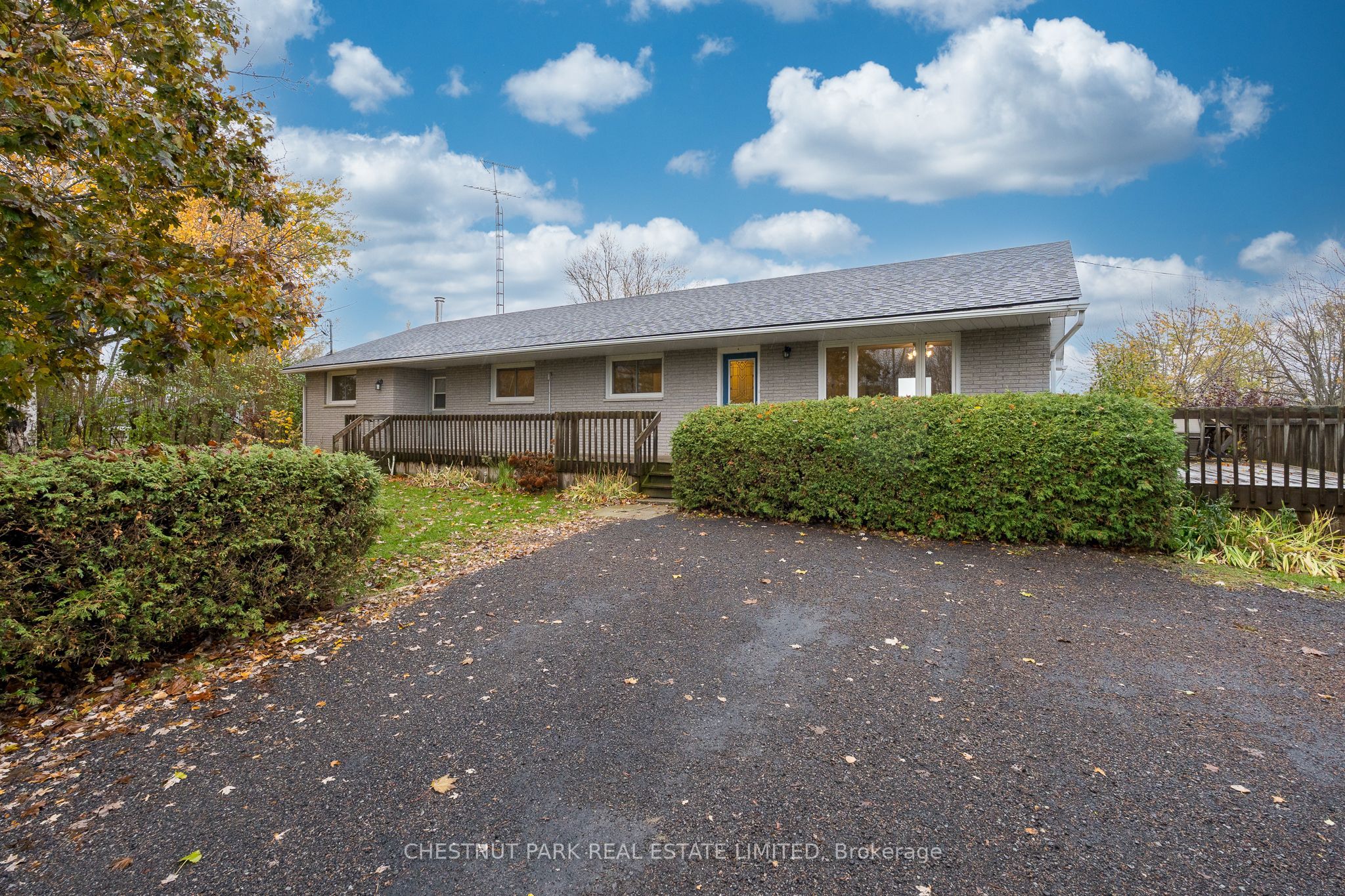 Unit MAIN - 321 Rosebush Road, Quinte West 2