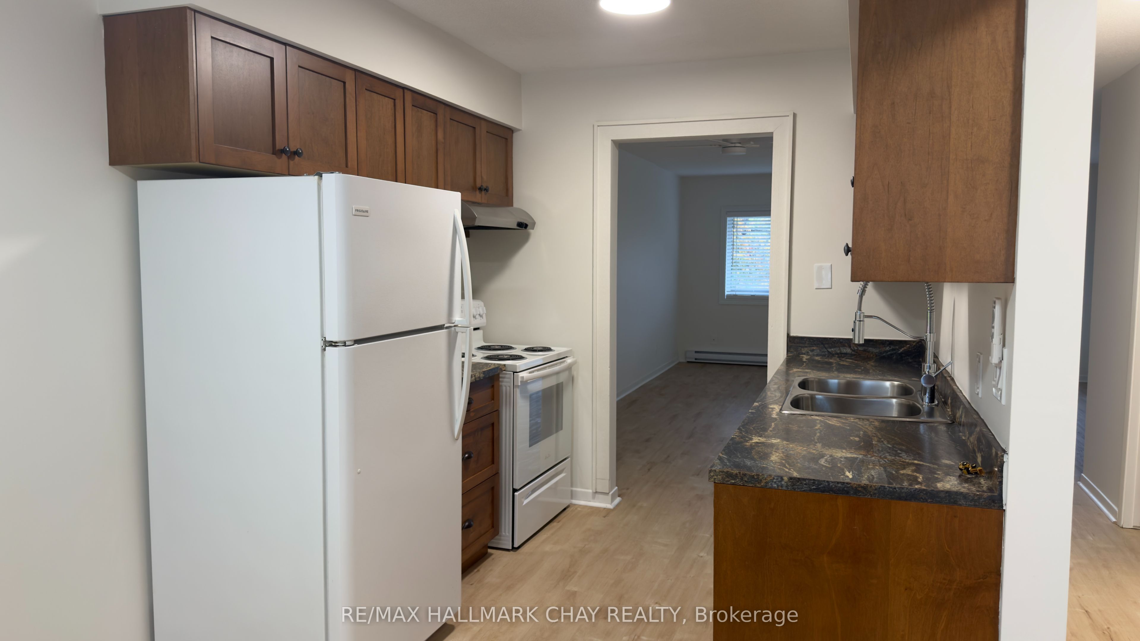 Unit 11 - 142 Ecclestone Drive, Bracebridge 5