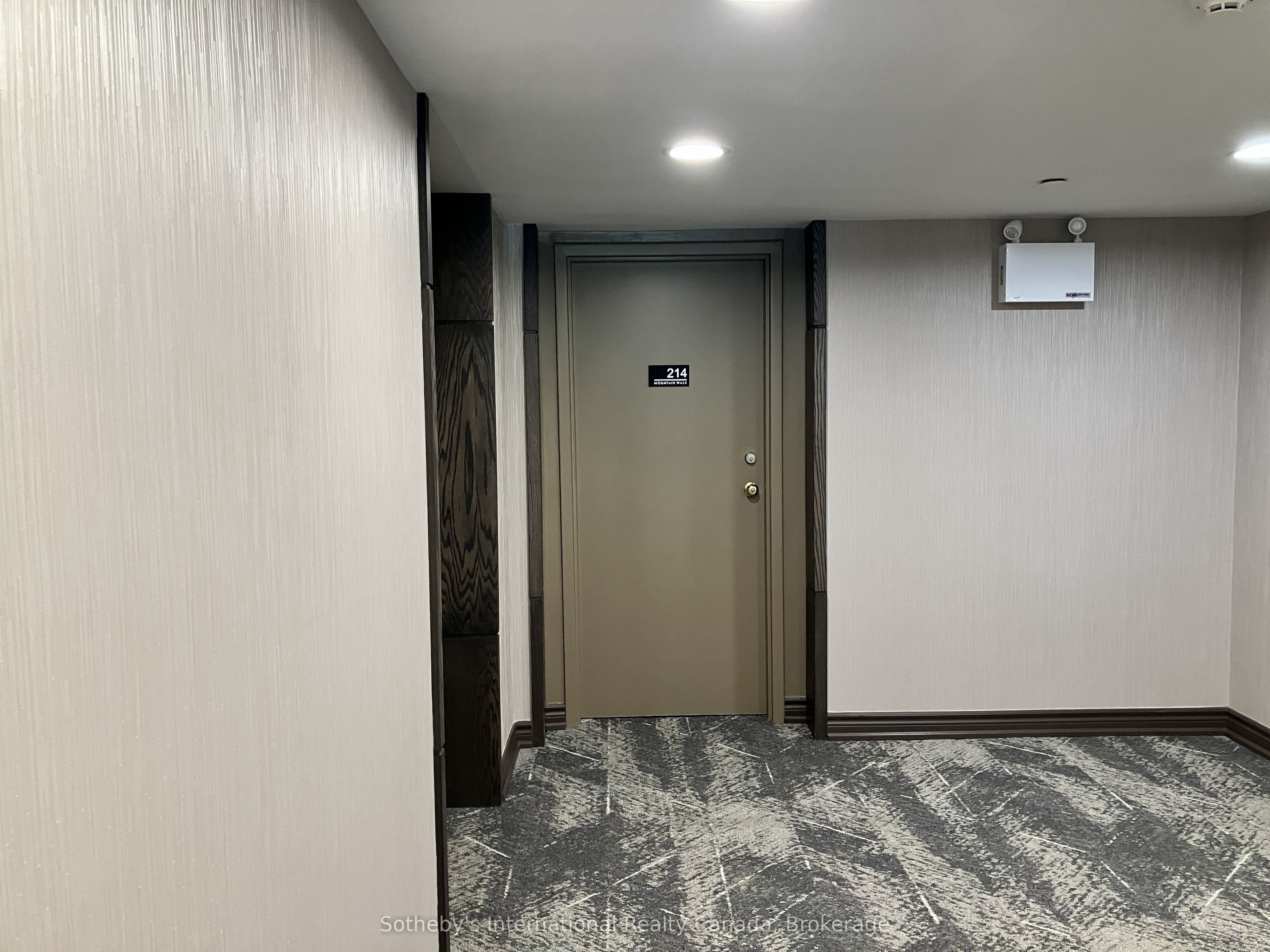 Unit 214 - 169 JOZO WEIDER Boulevard, Blue Mountains 3