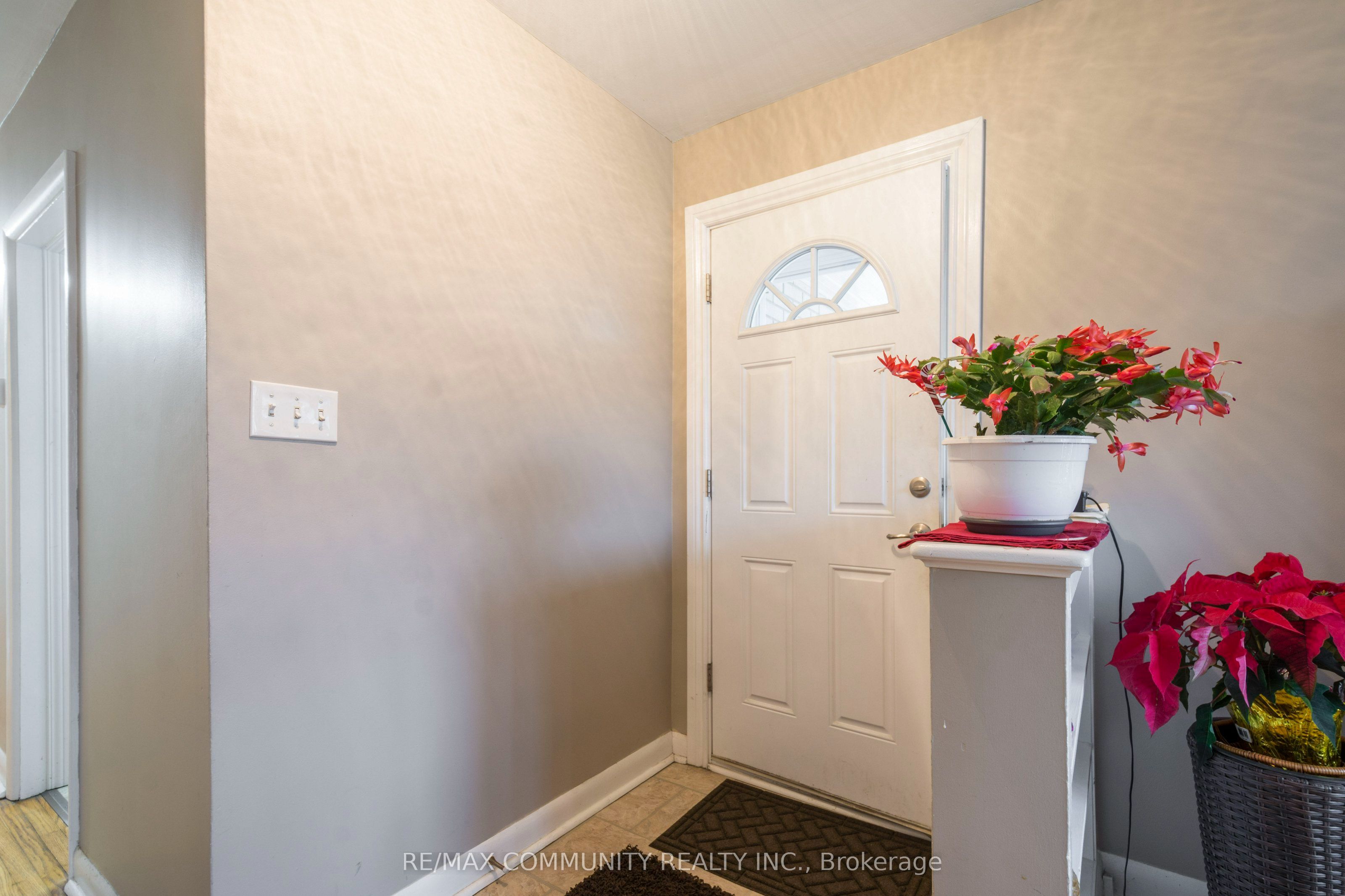 Unit Main Floor - 69 Elizabeth Crescent, Belleville 4