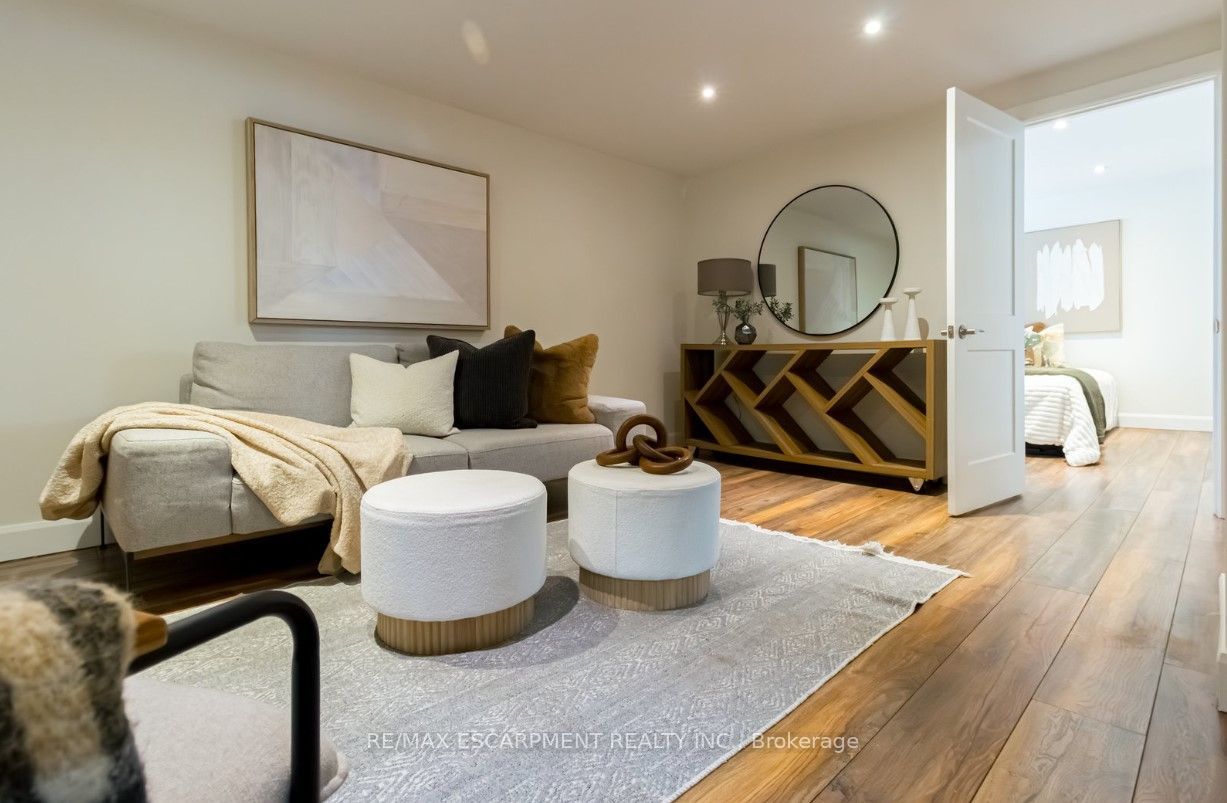 Unit Basement - 374 East 16th Street, Hamilton 5