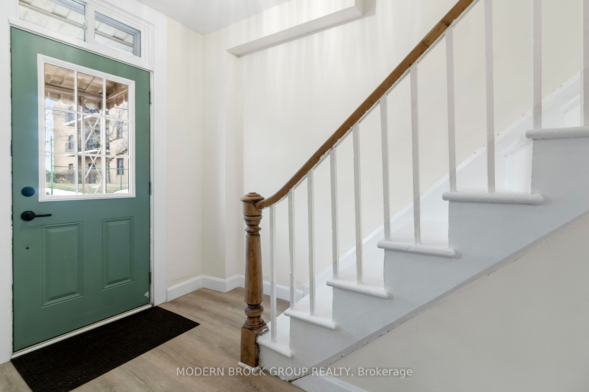 108 George Street, Brockville 5
