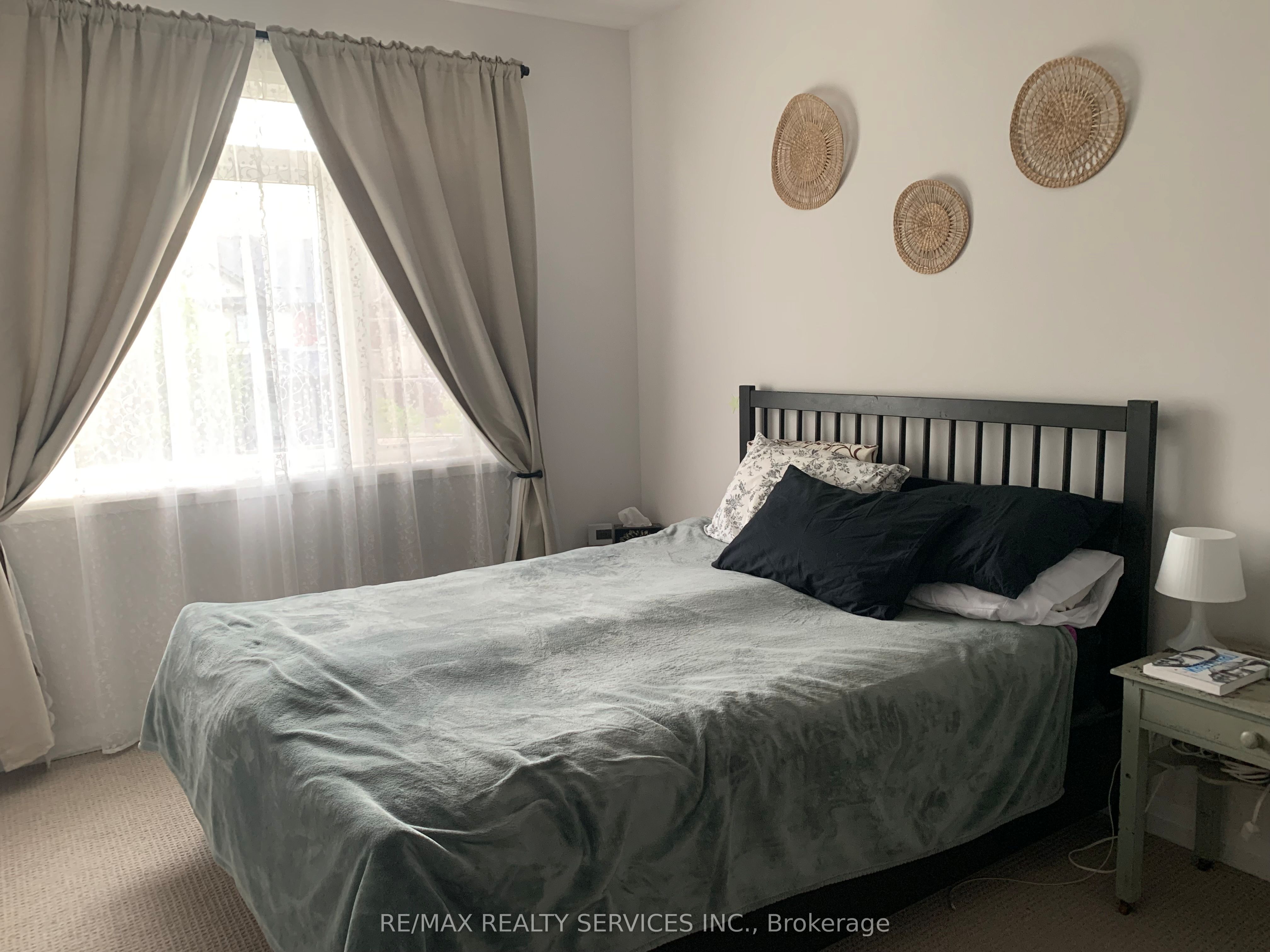 6 Shay Lane, Ancaster 5